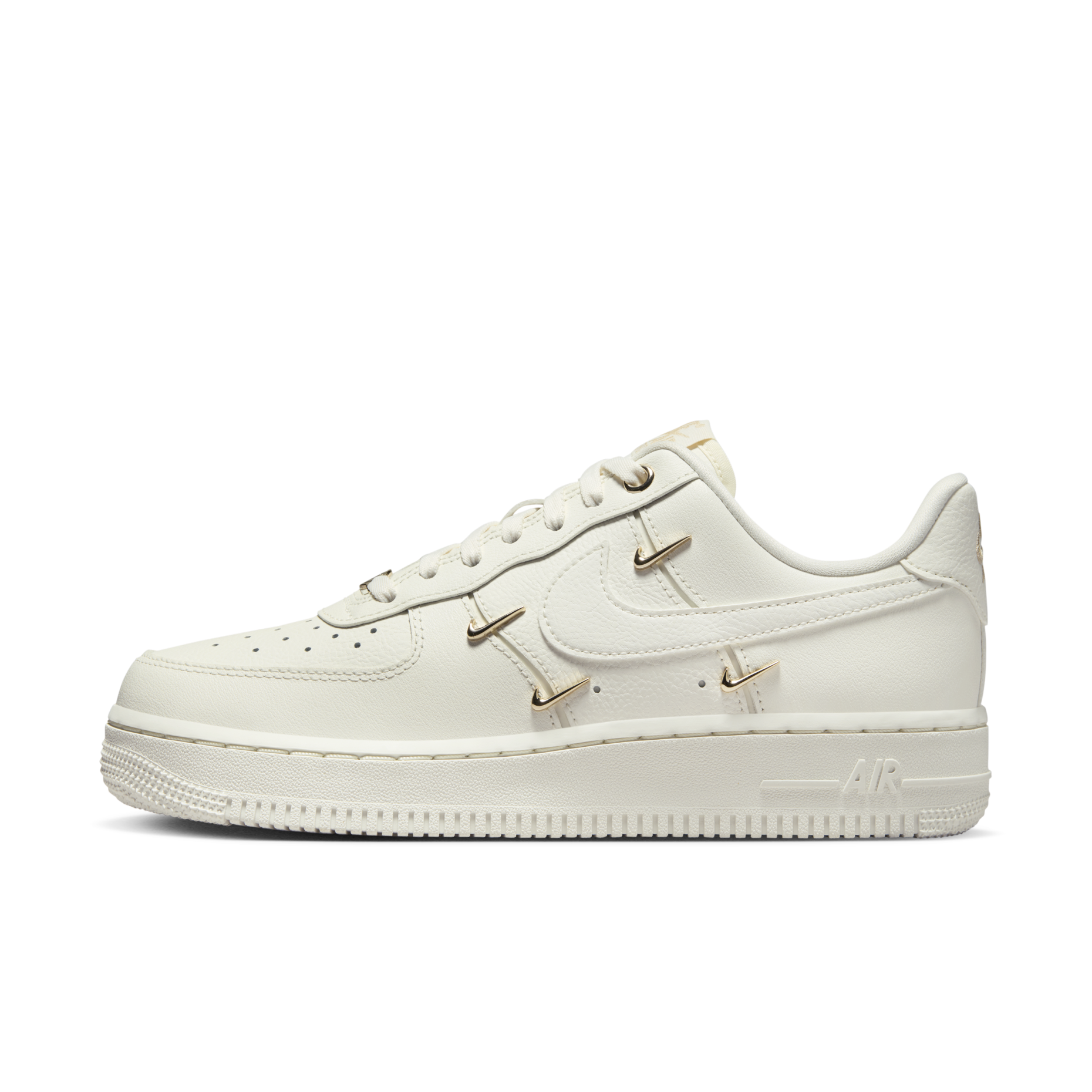 Nike Air Force 1 '07 LX 米白小金勾 (FV3654-111) 官方側面商品照