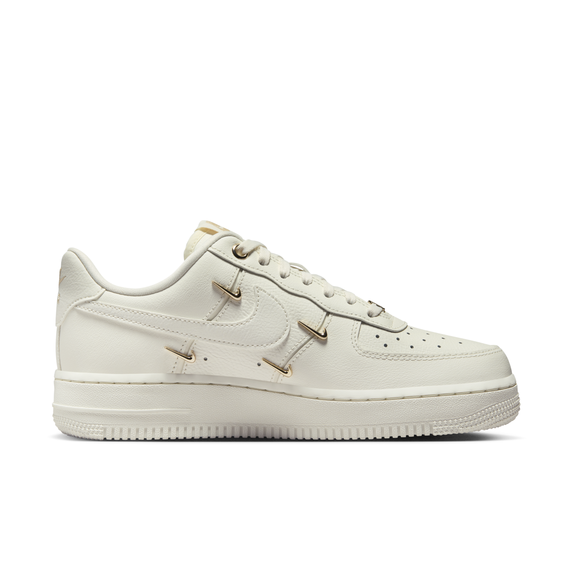 Nike Air Force 1 '07 LX 米白小金勾 (FV3654-111) 官方側面照