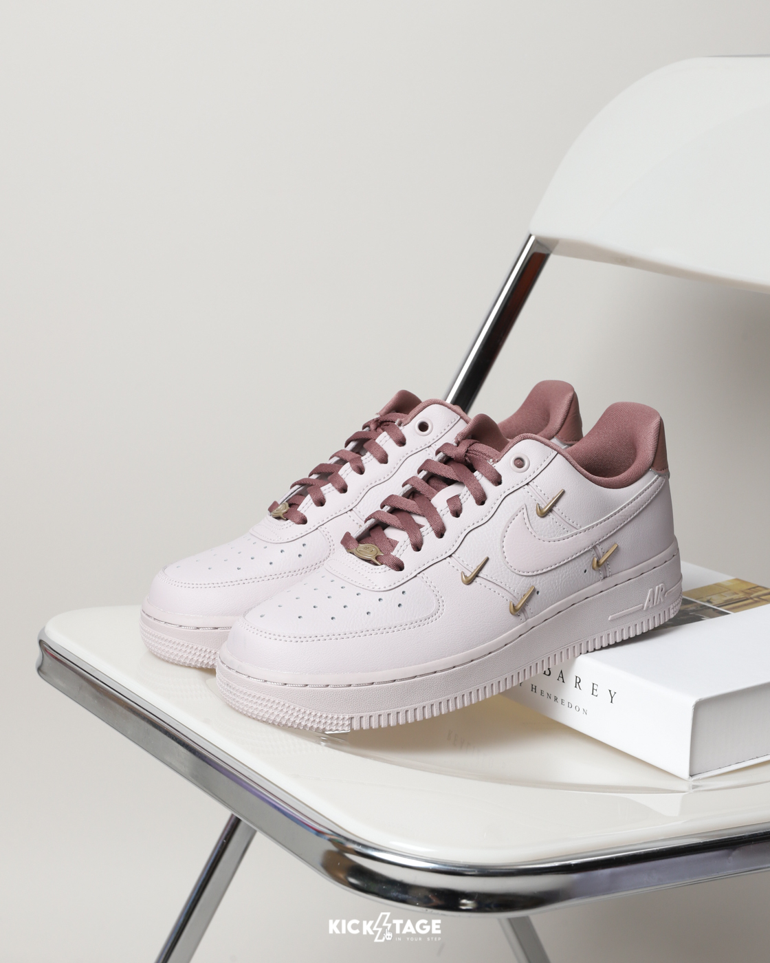 [現貨] 女鞋 NIKE AIR FORCE 1 Pink Oxford  玫瑰粉 古銅勾 四勾 低筒休閒鞋【HF0735-001】AF1