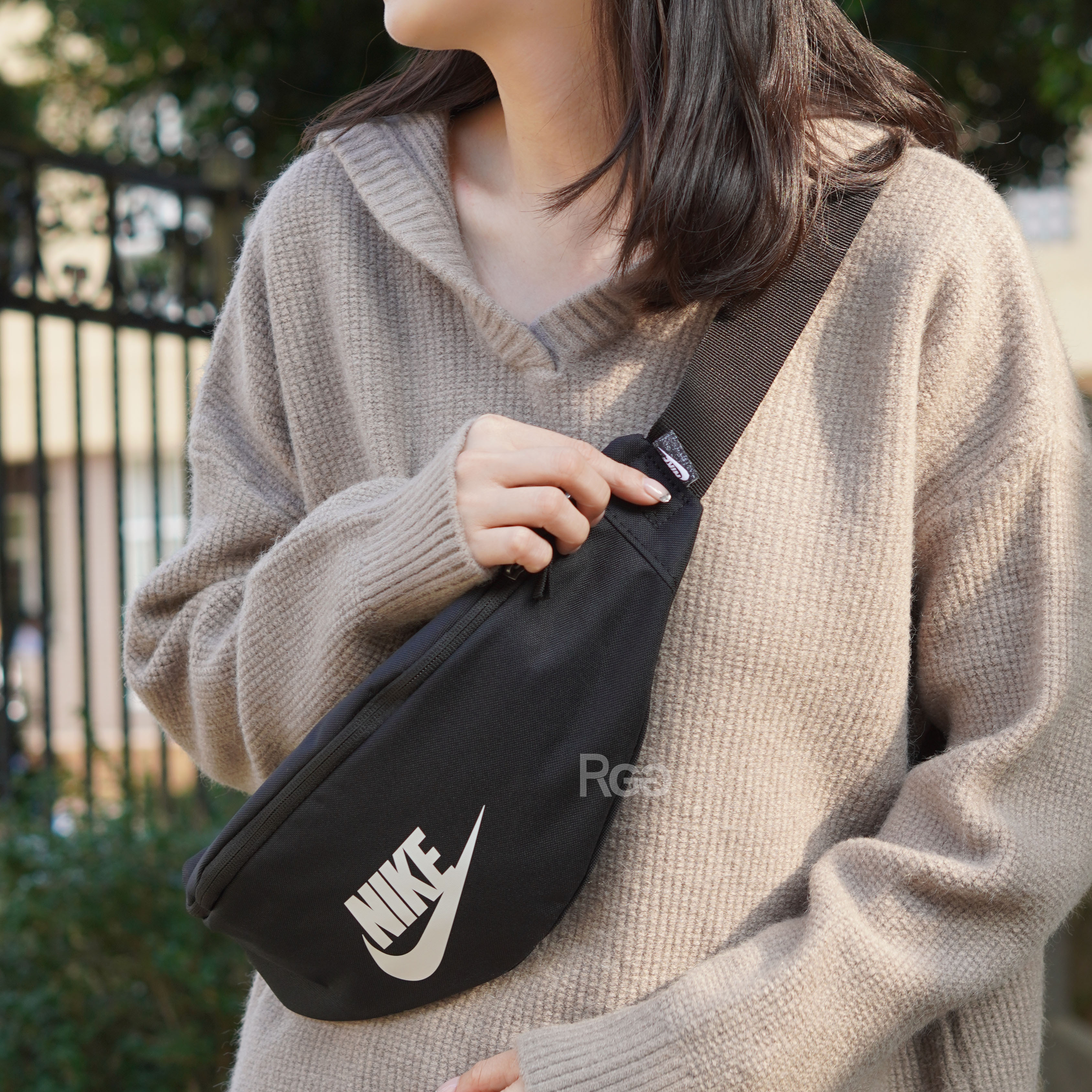 Nike Heritage 字勾腰包 (DB0490-010)