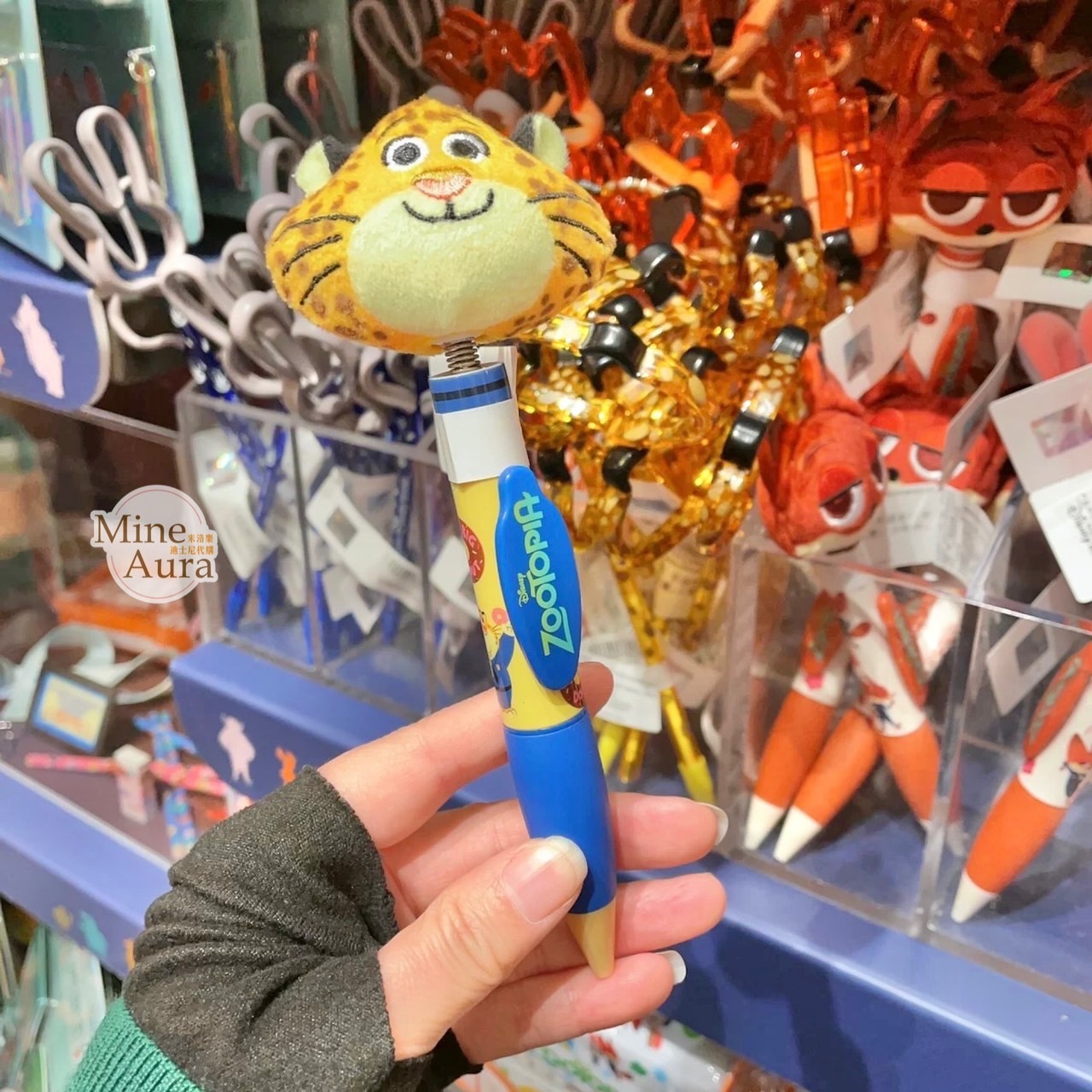 洪金豹 Benjamin Clawhauser 絨毛大頭搖頭 圓珠筆 動物方城市 Zootopia -上海迪士尼樂園