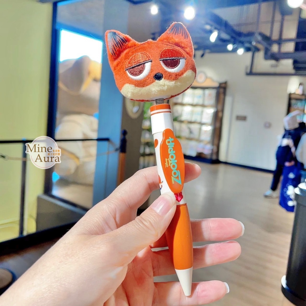 胡尼克 Nick 狐狸 絨毛大頭搖頭 圓珠筆 動物方城市 Zootopia -上海迪士尼樂園