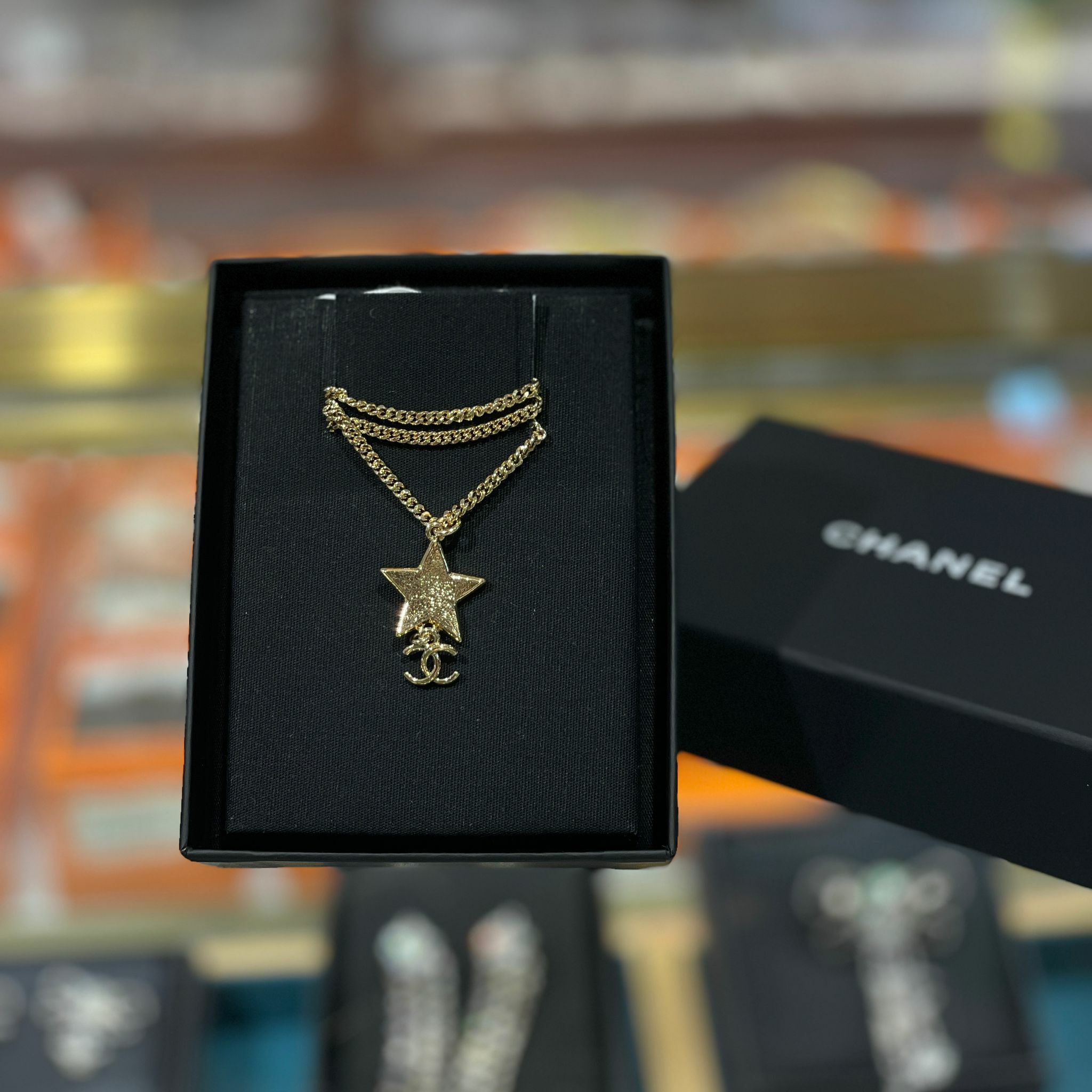 全新CHANEL項鍊 24C 經典亮粉星星雙C LOGO金色ABC677 NECKLACE #BRAND NEW #香榭站正品