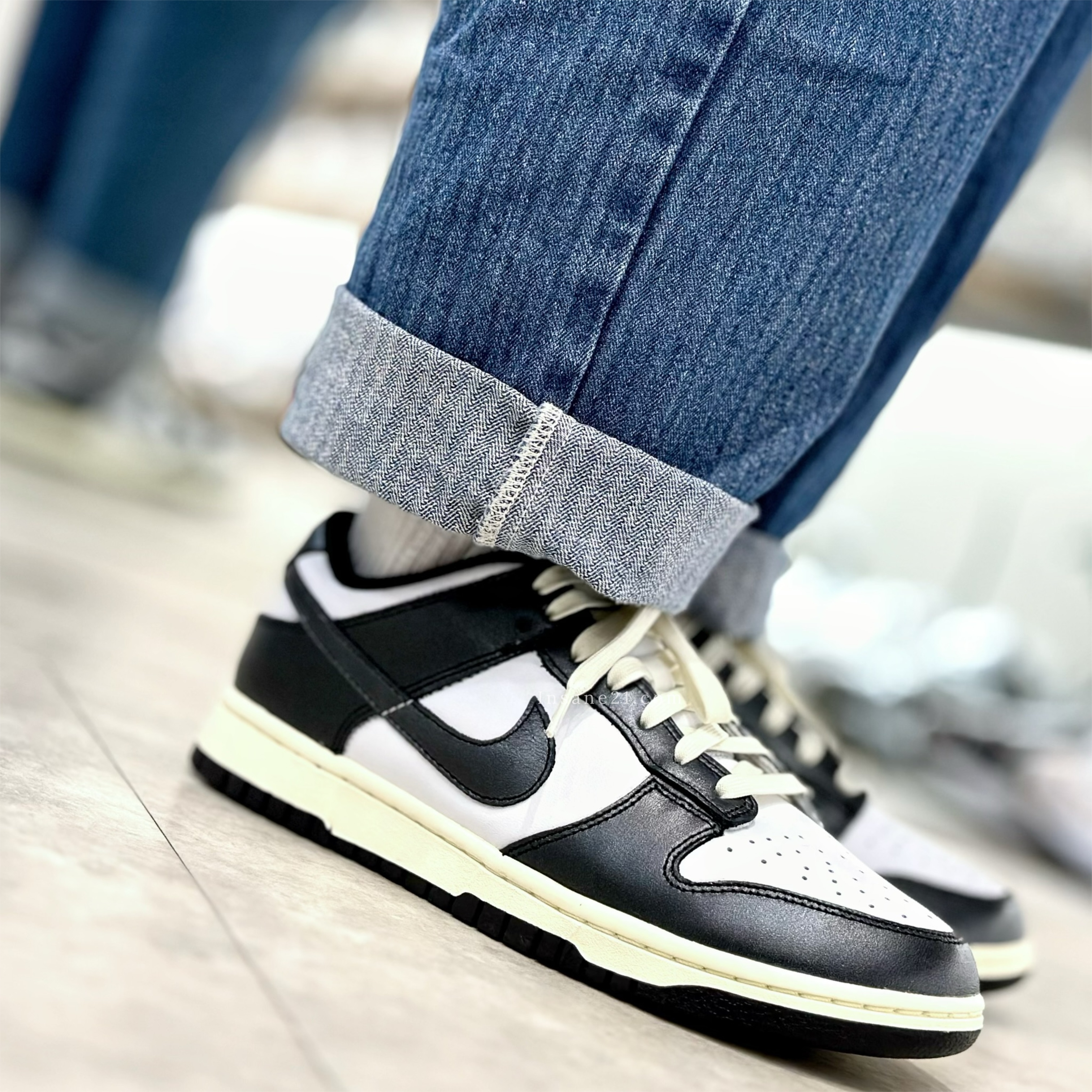 DUNK LOW VINTAGE PANDA 奶油底復古黑FQ8899-100