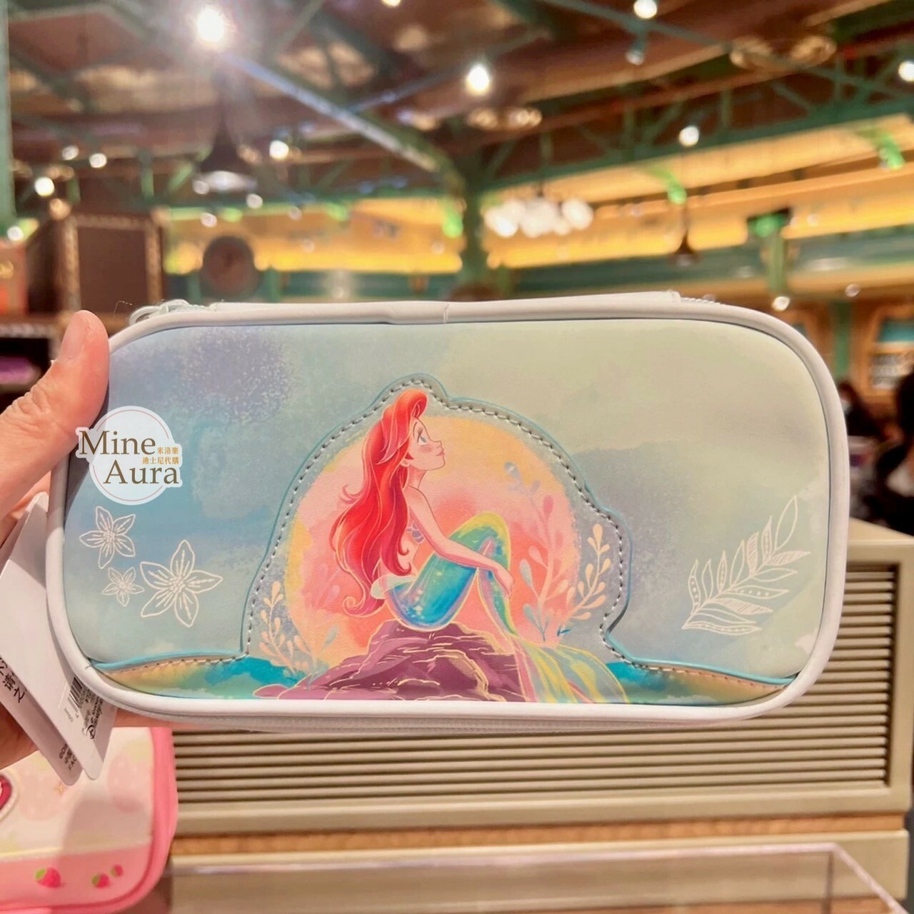 愛麗兒 Ariel 月亮坐姿圖案  筆袋 收納包 化妝包 小美人魚 The Little Mermaid -上海迪士尼樂園