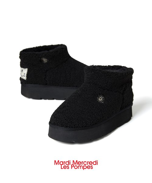 MARDI MERCREDI BOUCLE UGG BOOTS