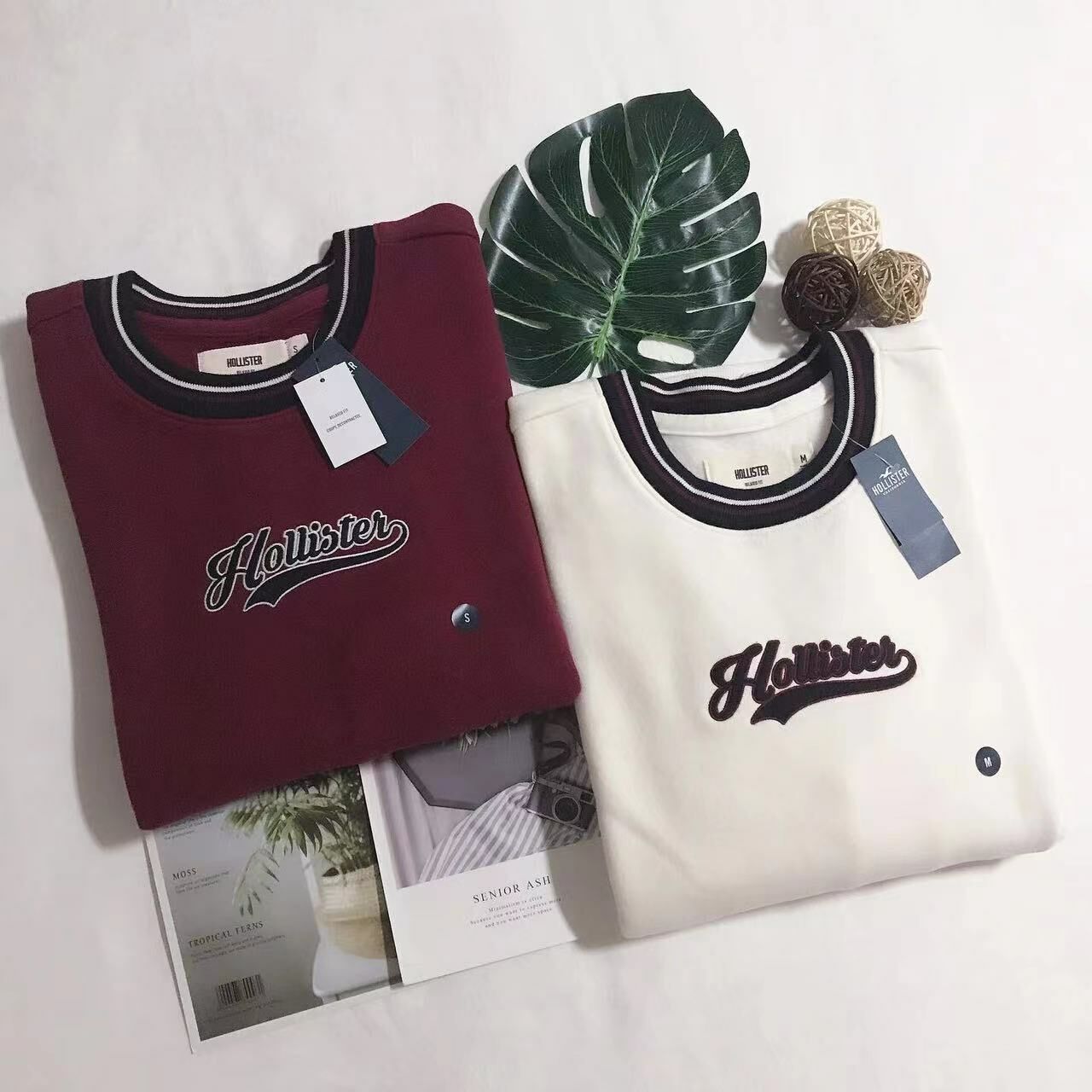 HOLLISTER MIDDLE LOGO SWEATSHIRT
