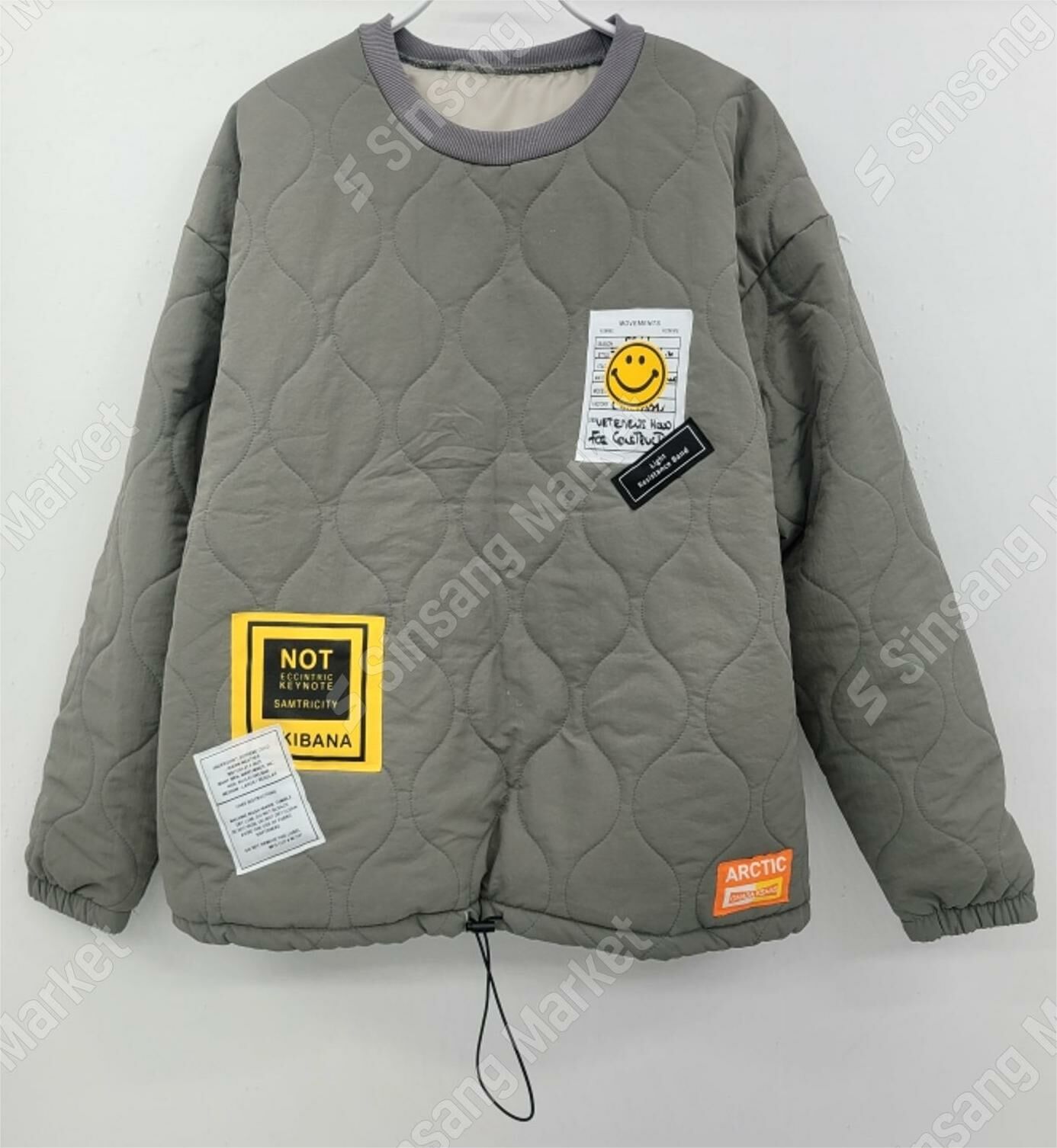 罐絎縫補丁特點羽絨運動衫大學T