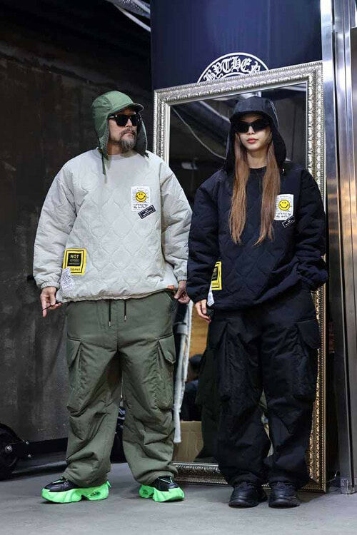 罐絎縫補丁特點羽絨運動衫大學T