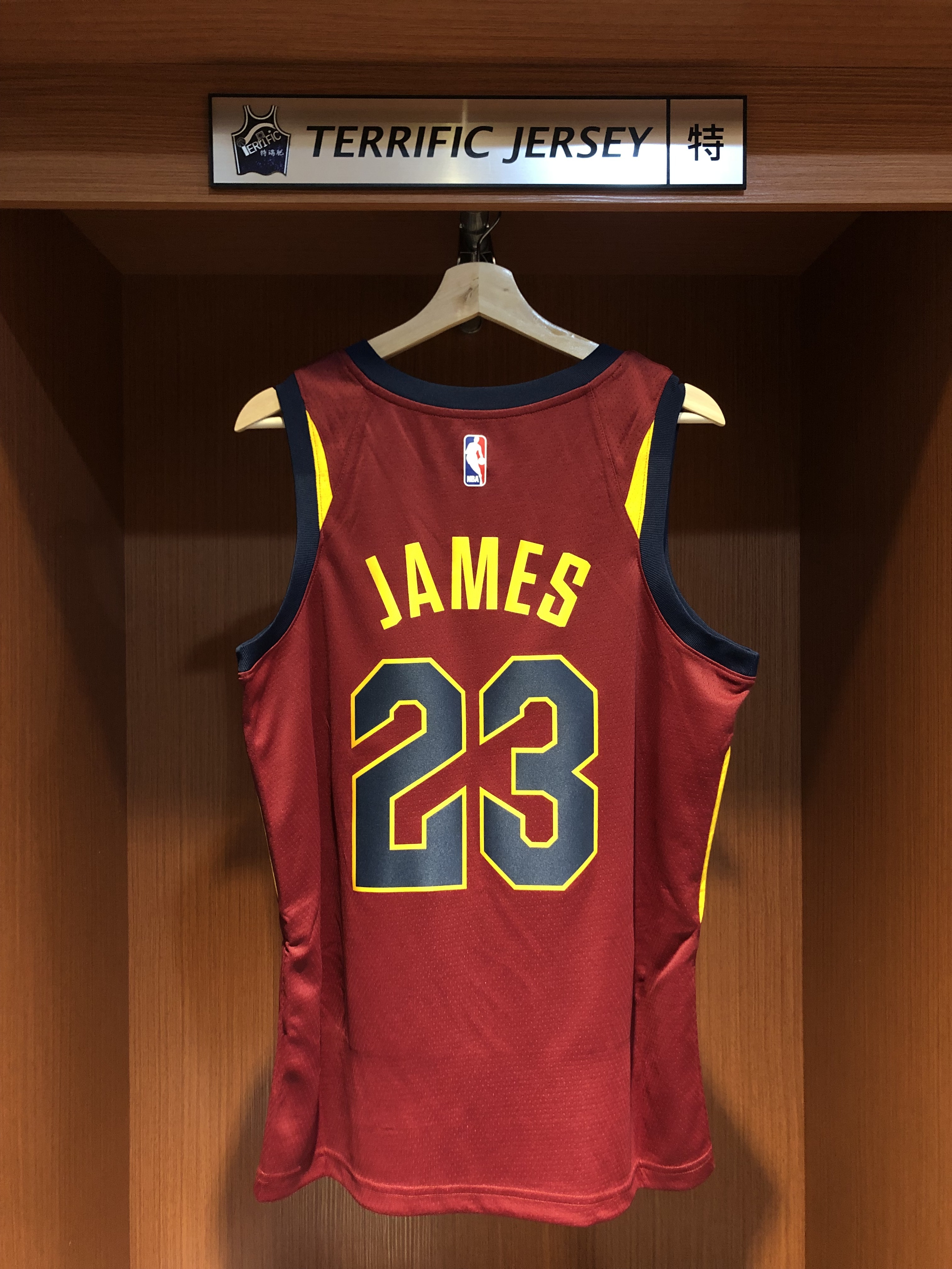 NBA球衣 Lebron James 克里夫蘭騎士酒紅 Icon Nike Swingman 球迷版 熱轉印 全新