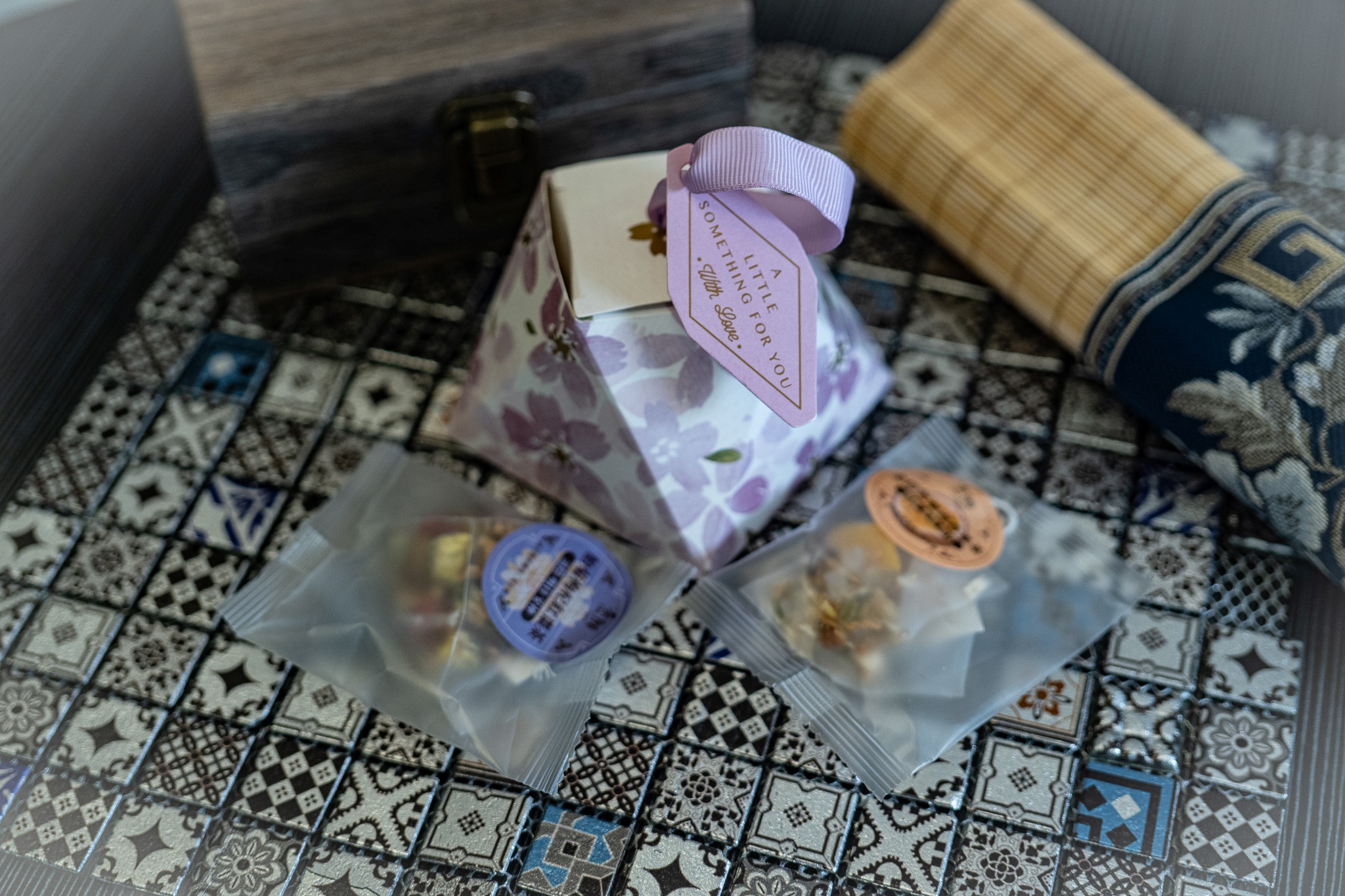 婚宴回禮 禮盒009 + 2包自選茶包 (15種口味可選)