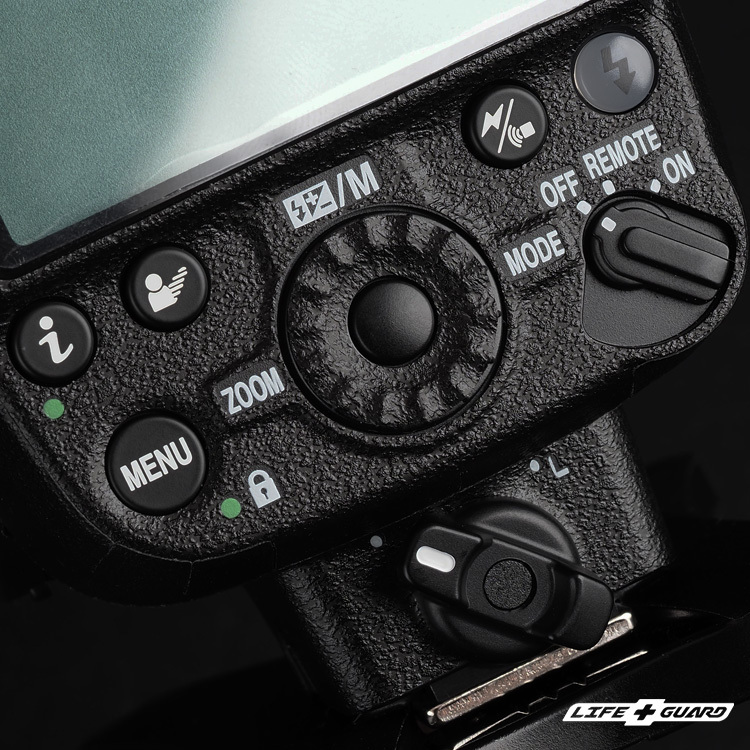 LIFE+GUARD 貼膜安裝示意，適用 Nikon Speedlight SB-5000