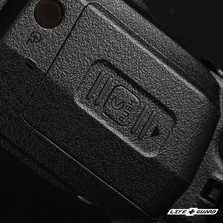 LIFE+GUARD 貼膜安裝示意，適用 Nikon Speedlight SB-5000