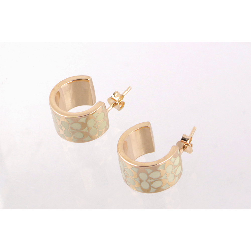 【COACH】CC Logo 滿版琺瑯環狀耳環(金色/白色) C7770 OZA