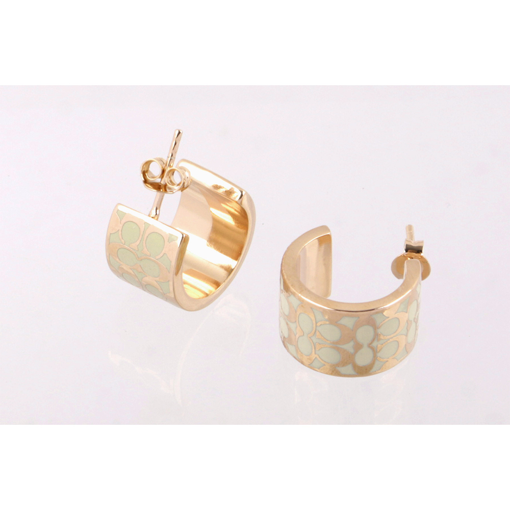 【COACH】CC Logo 滿版琺瑯環狀耳環(金色/白色) C7770 OZA