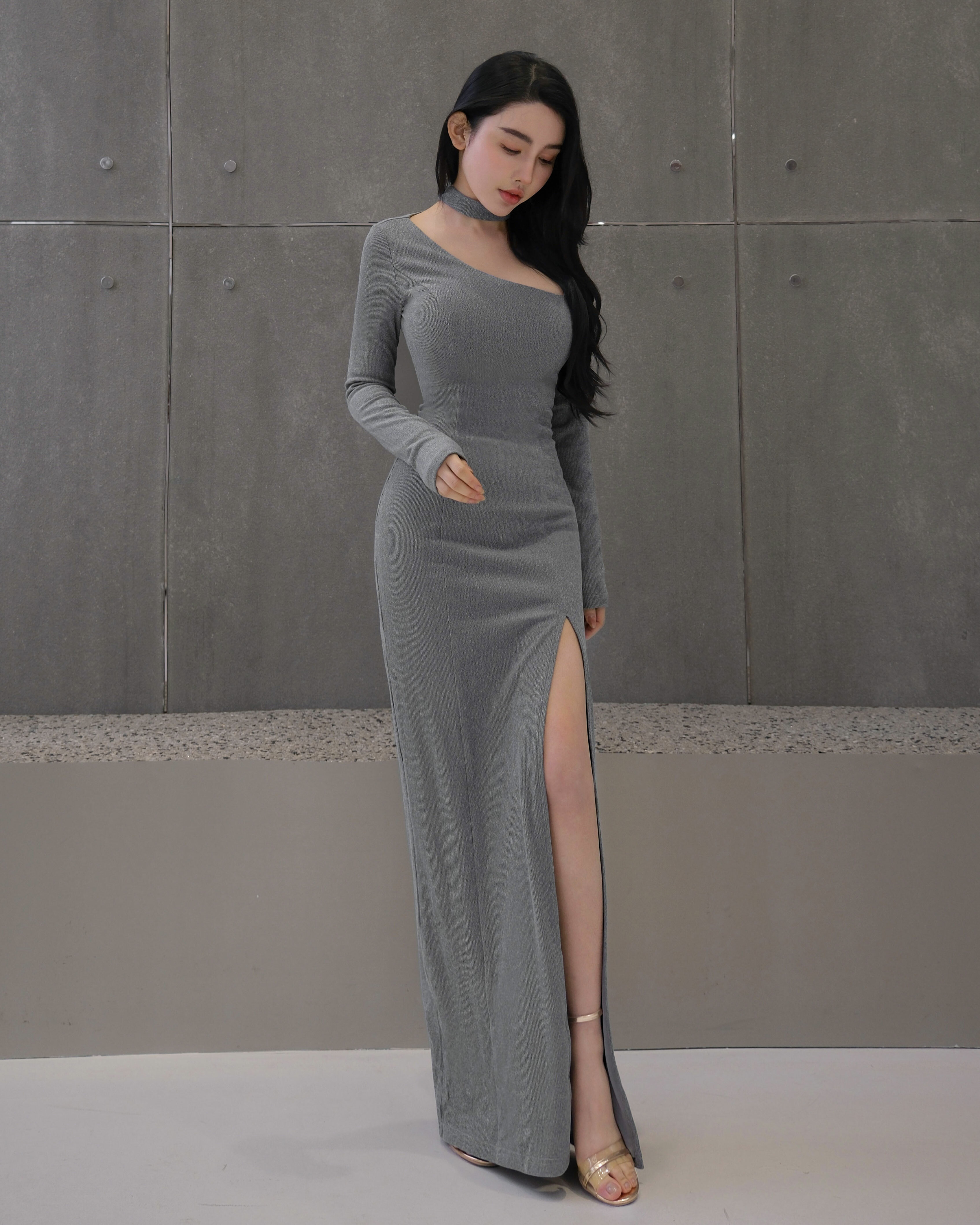 ⭒訂製-不對稱斜領繫脖針織開叉長洋