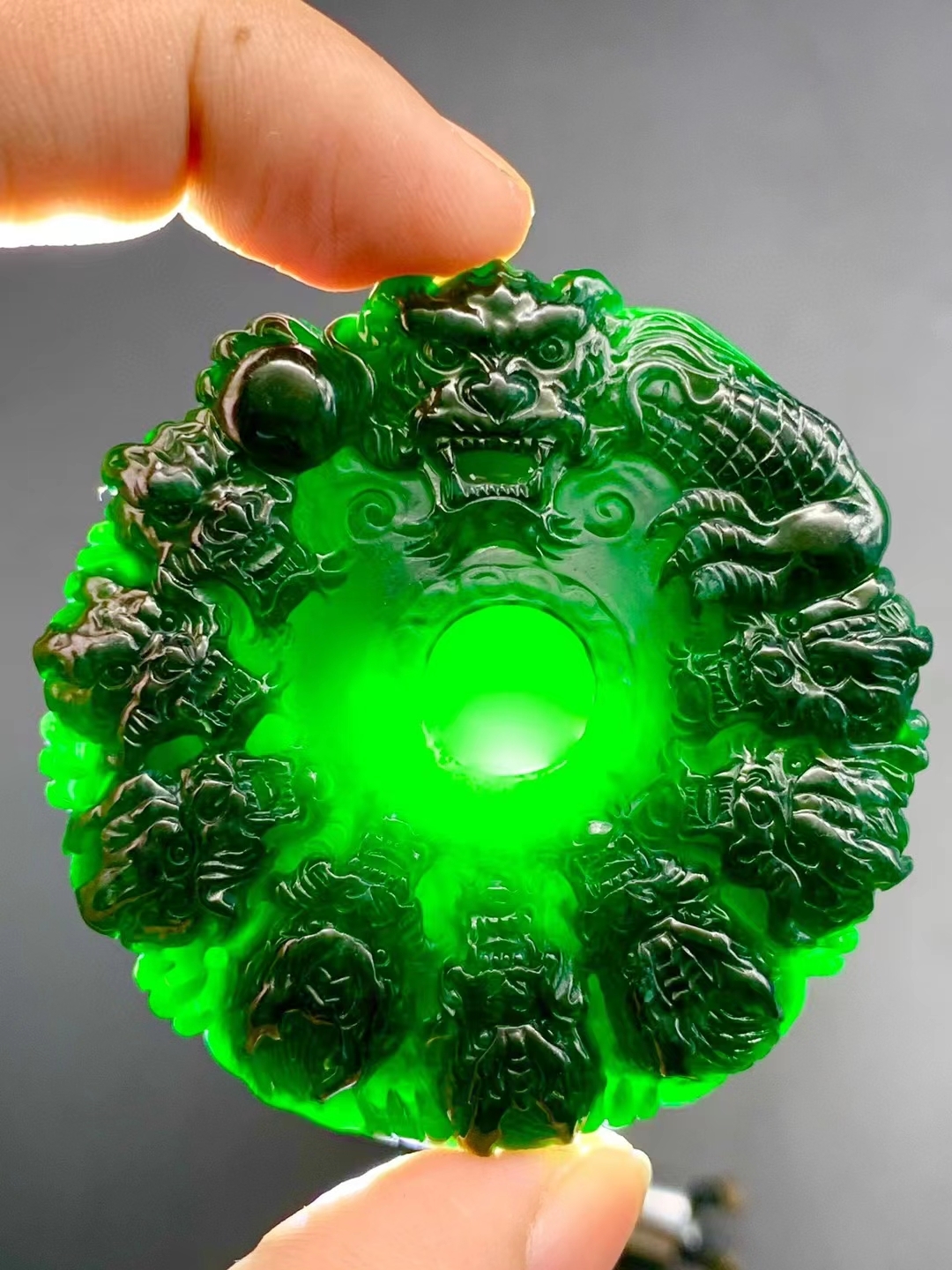 墨翠九龍吐珠,天然翡翠A玉, 緬甸玉, Jade, Jadeite