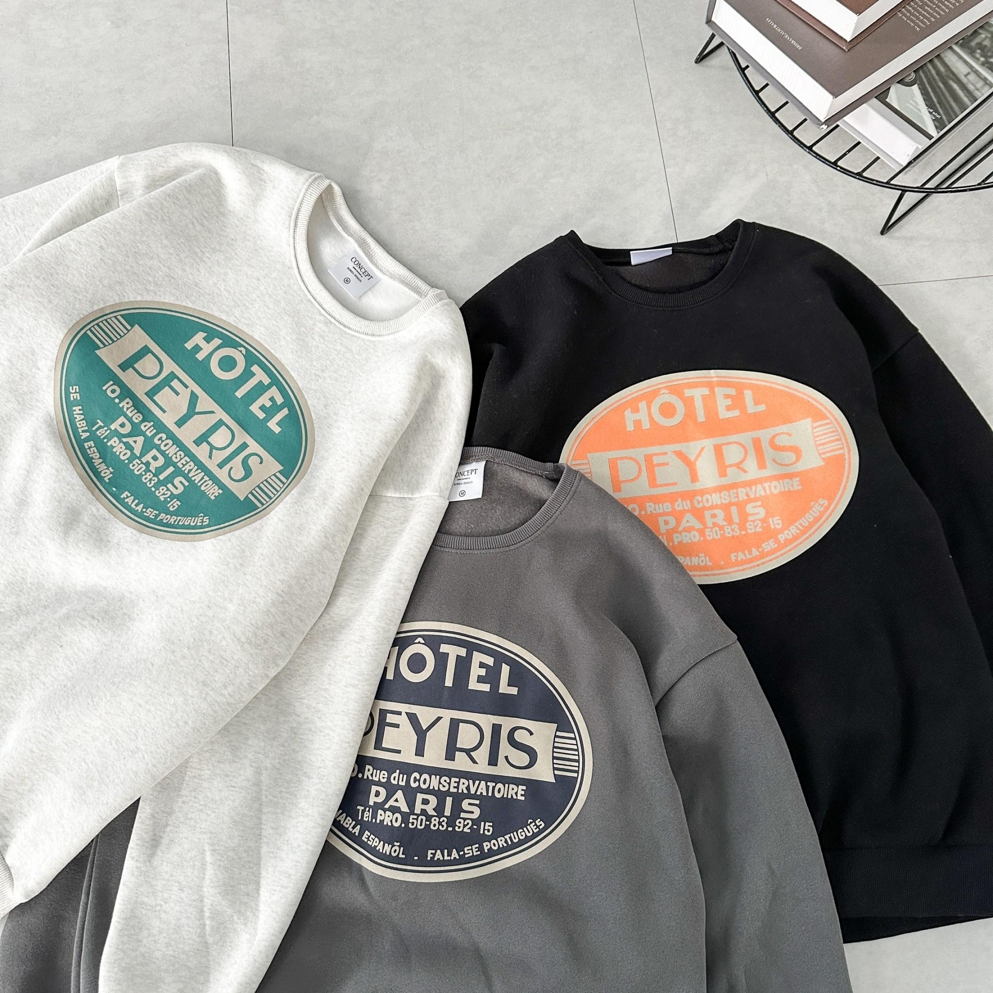 Concept PEYRIS美式貼紙大學Tee 80490