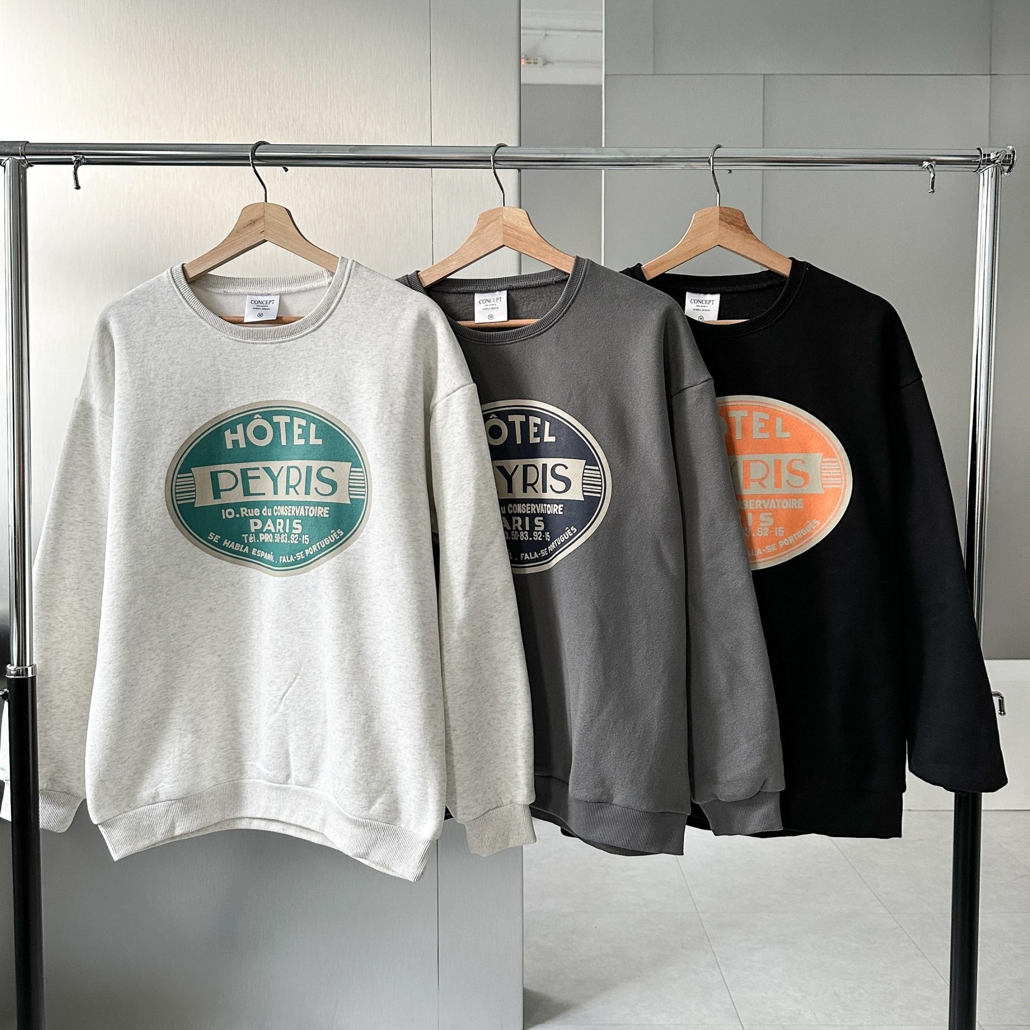 Concept PEYRIS美式貼紙大學Tee 80490