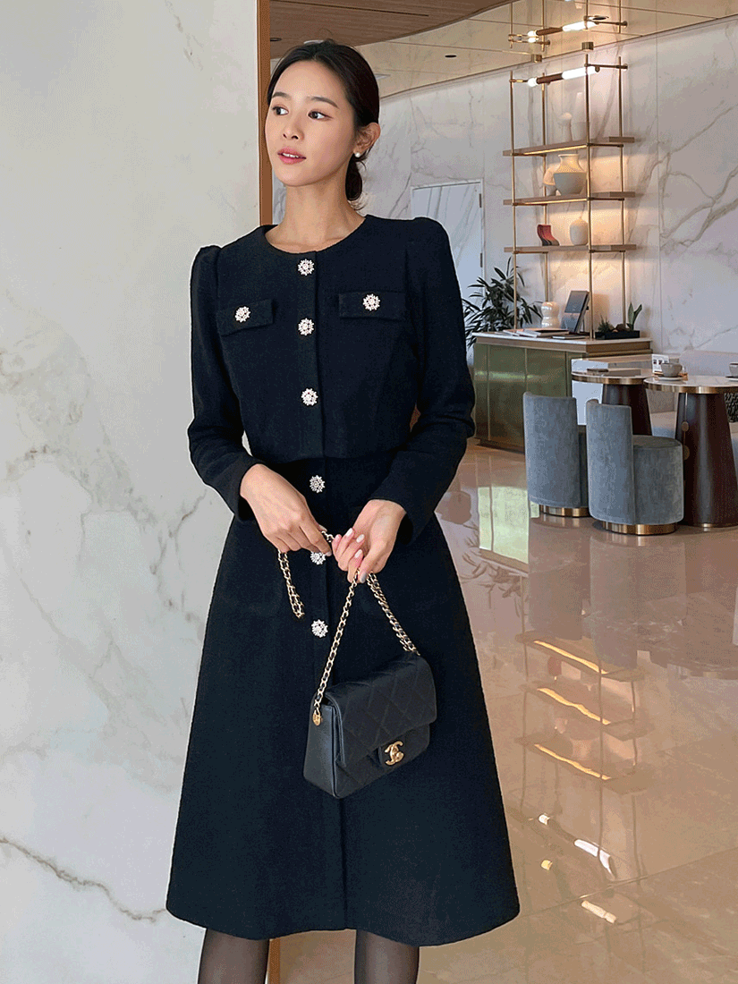 珍珠花釦羊毛香香洋裝 [ 2色 / S,M,L ]