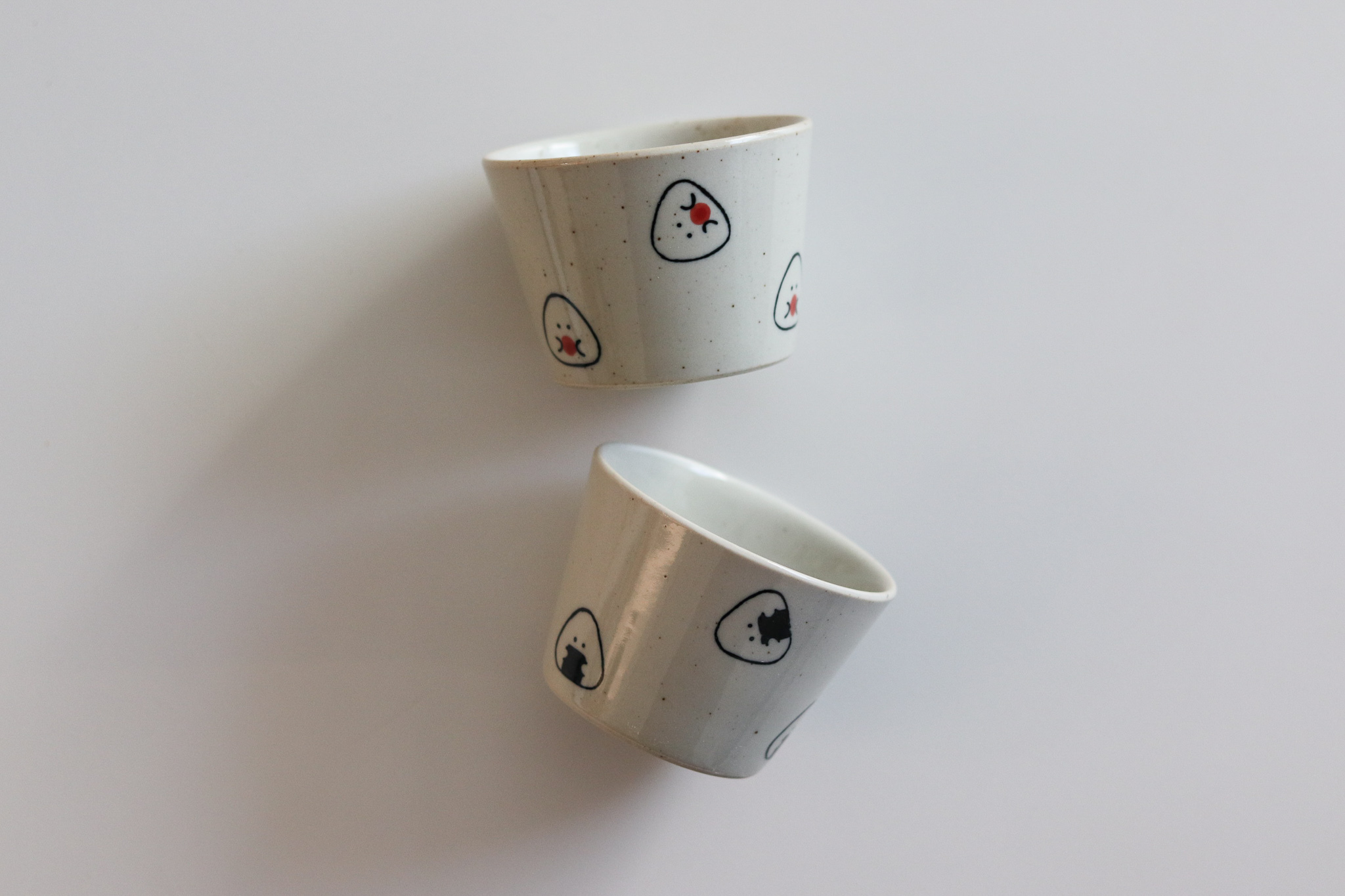 日本 波佐見燒 三角飯糰 茶杯 豬口杯