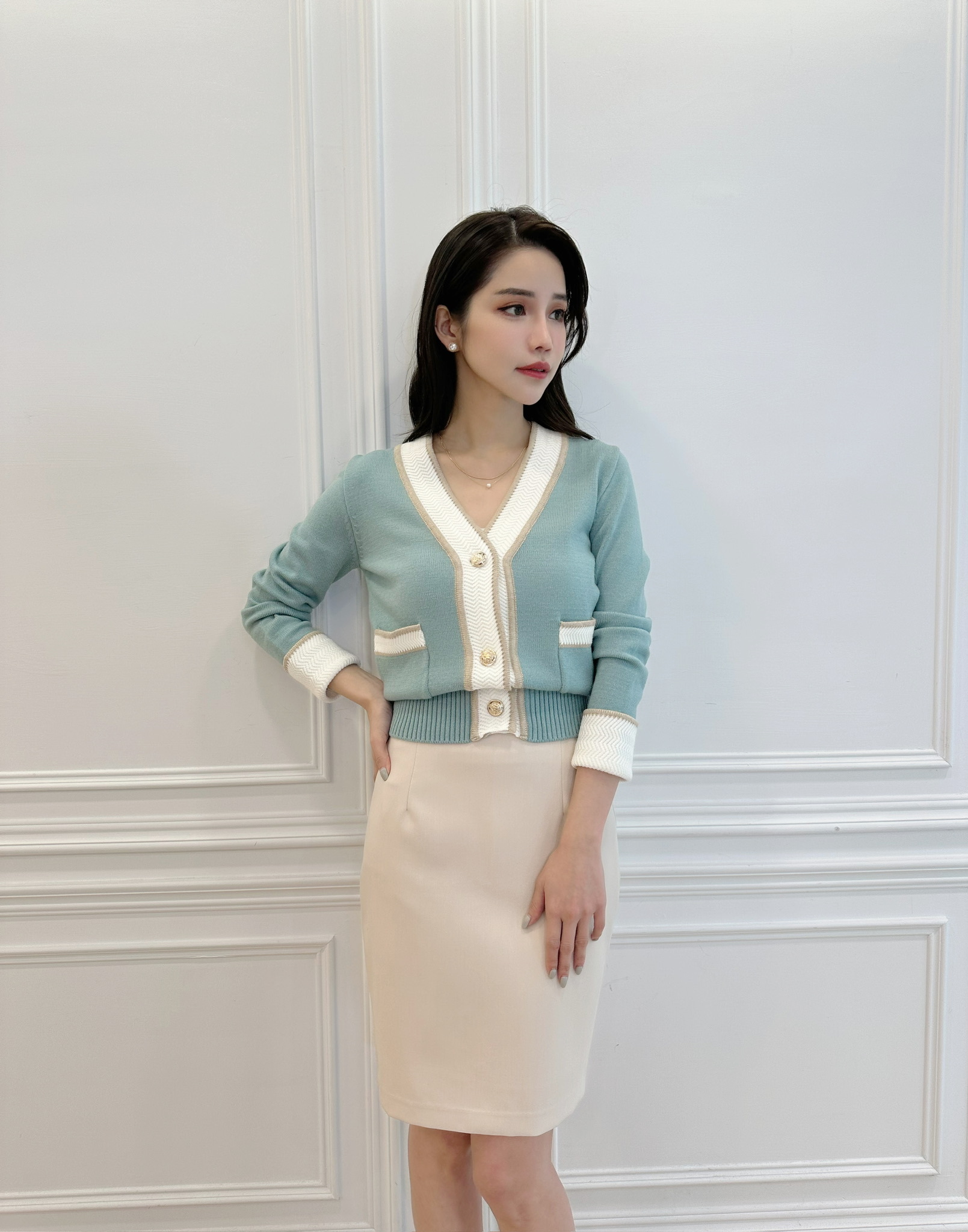 撞色滾邊口袋針織外套