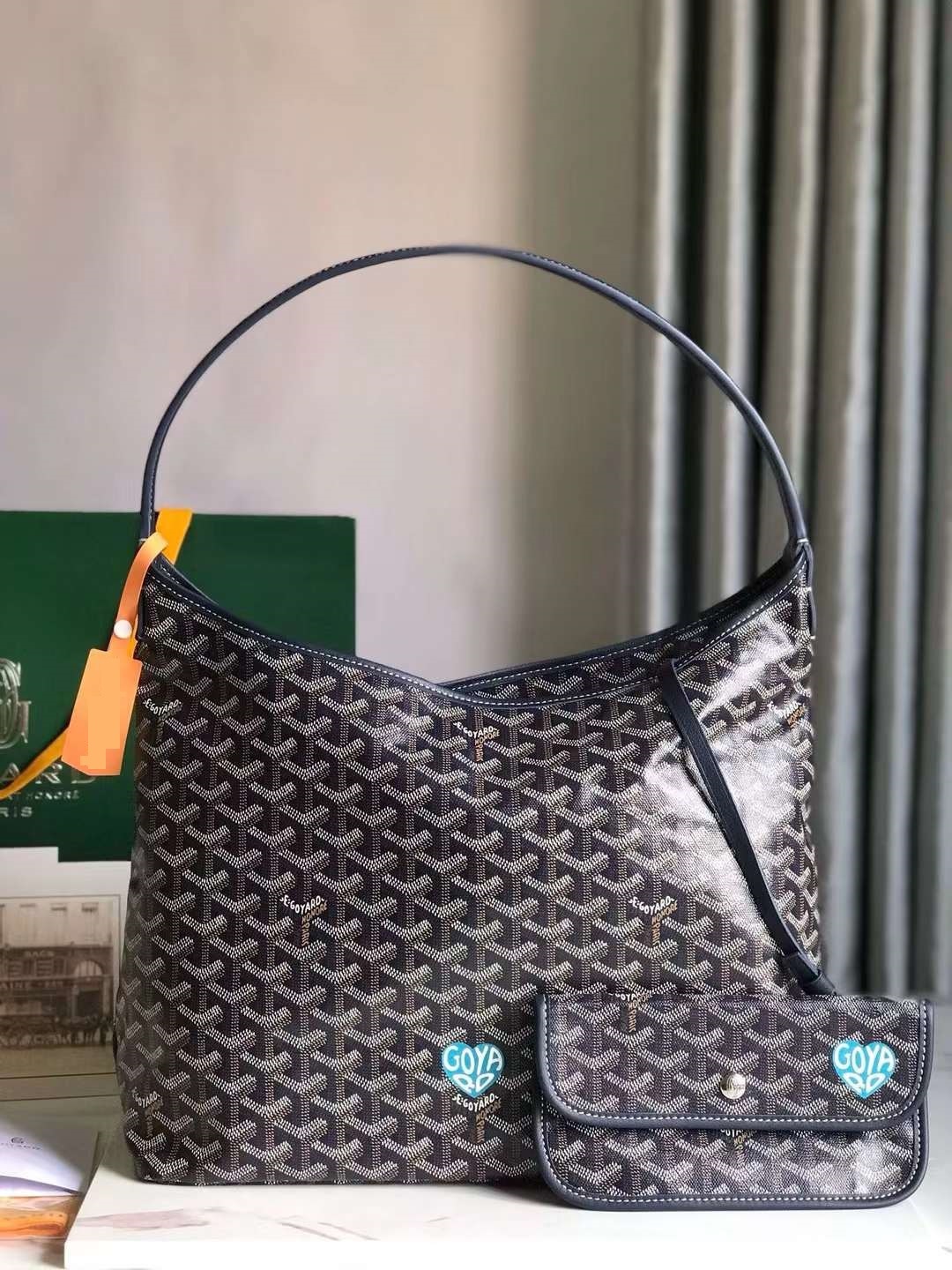 GOYARD boheme hobo 流浪包with Red / Blue Heart -Limited Edition