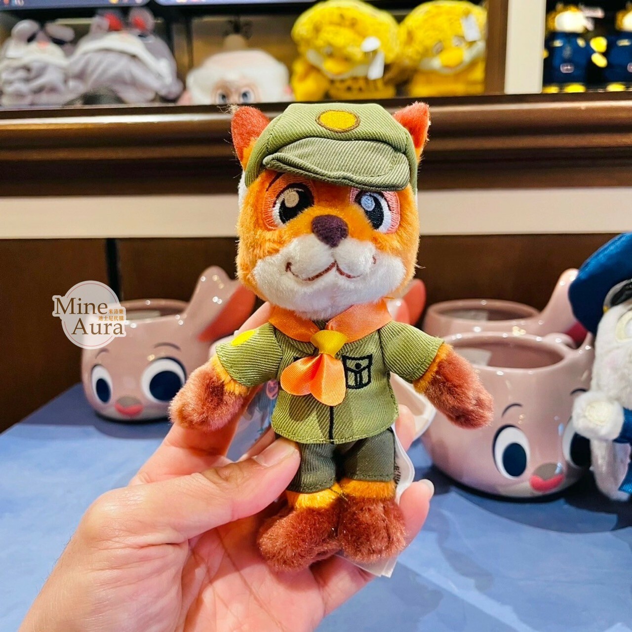 童心系列 胡尼克 Nick 狐狸 童子軍服裝造型 絨毛 鑰匙圈 吊飾 動物方城市 Zootopia -上海迪士尼樂園
