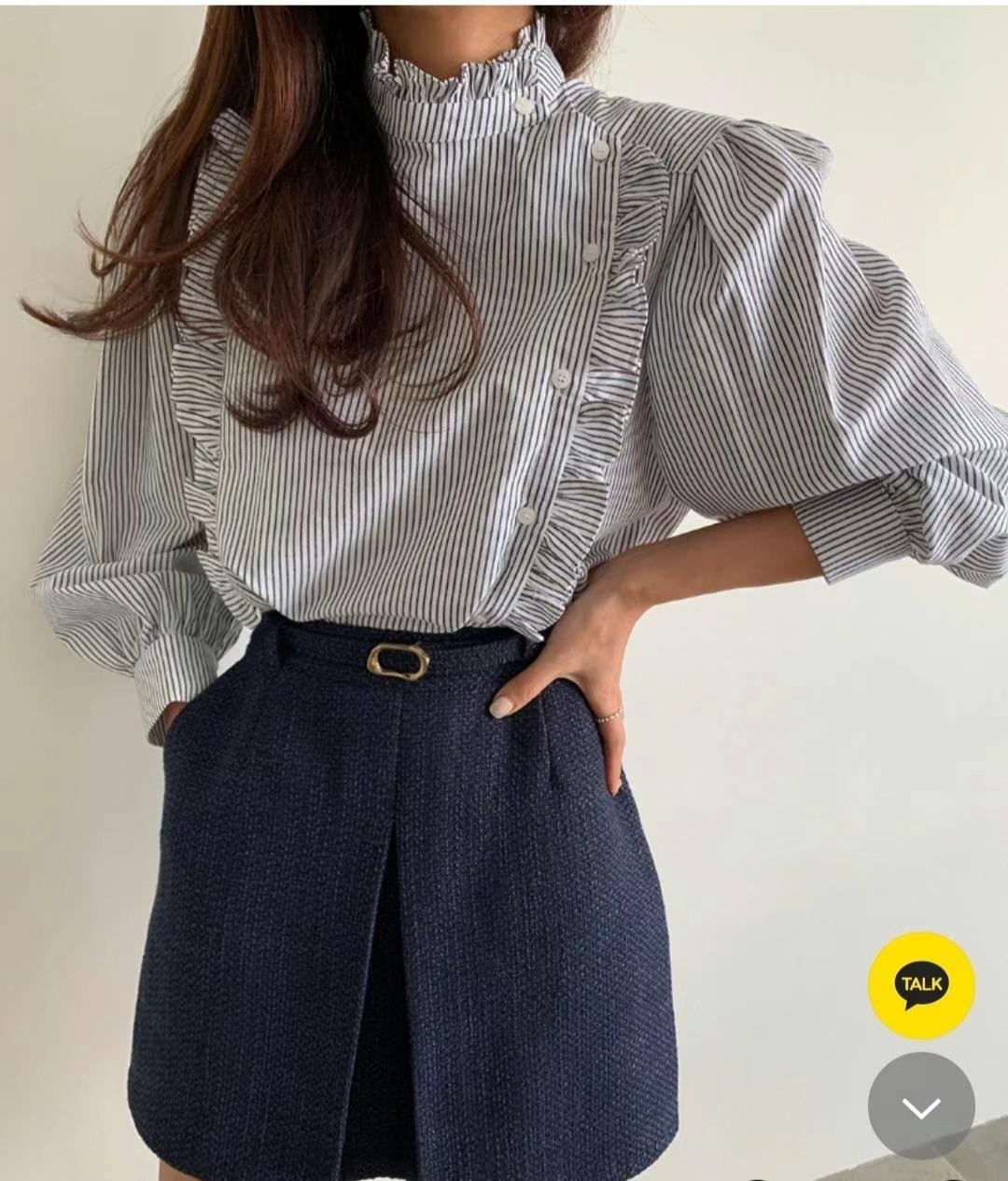 1.10 直間花邊恤衫