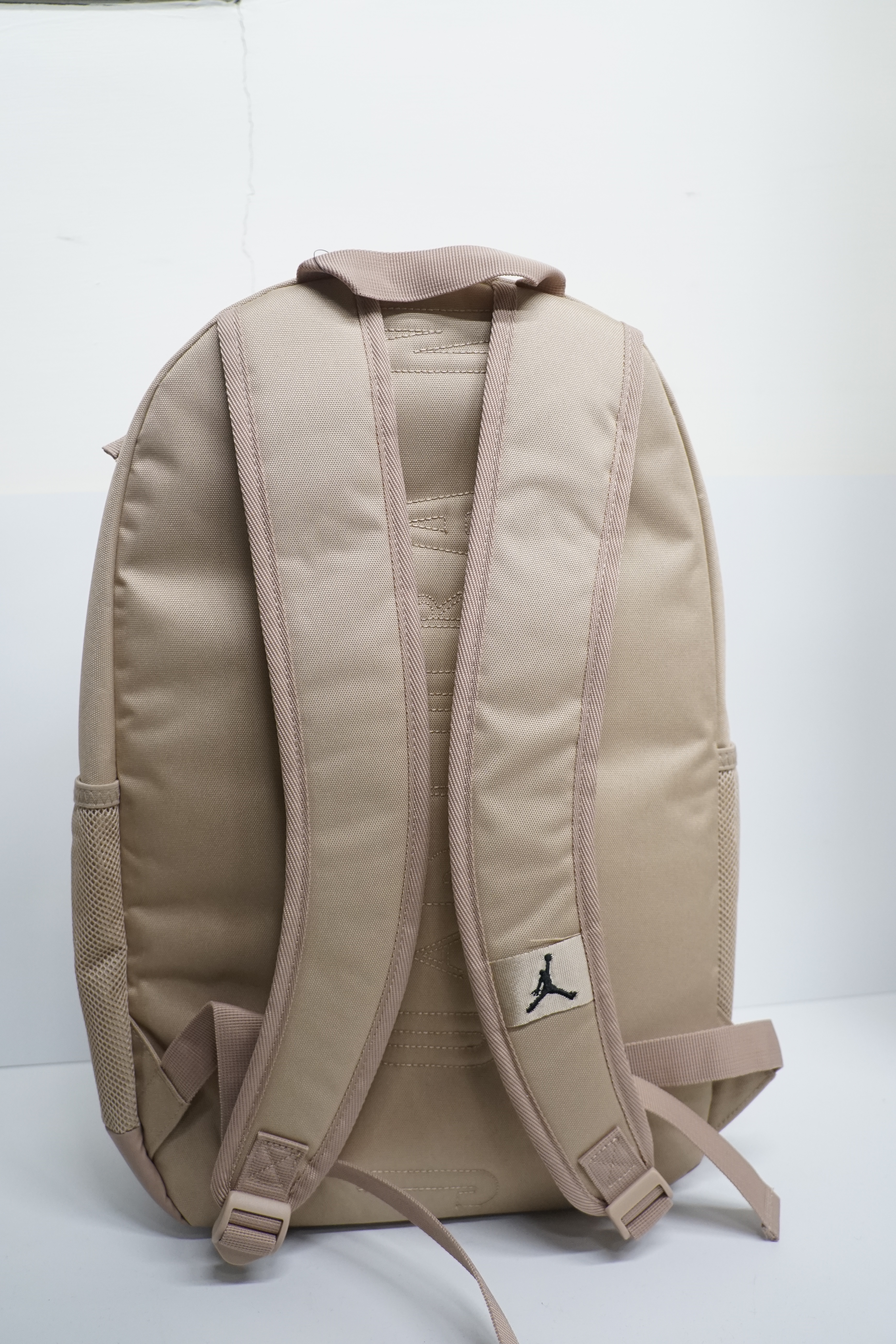 JORDAN LEVEL 粉膚色 後背包 多功能 男女款 MA0879-XA3 [台灣現貨]