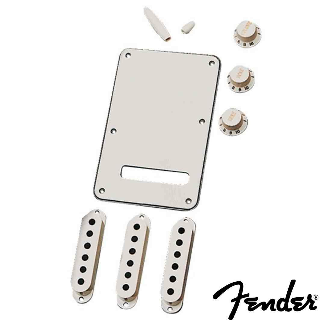 Fender Strat 蓋子配件組 Accessory Kits Parchment / BK