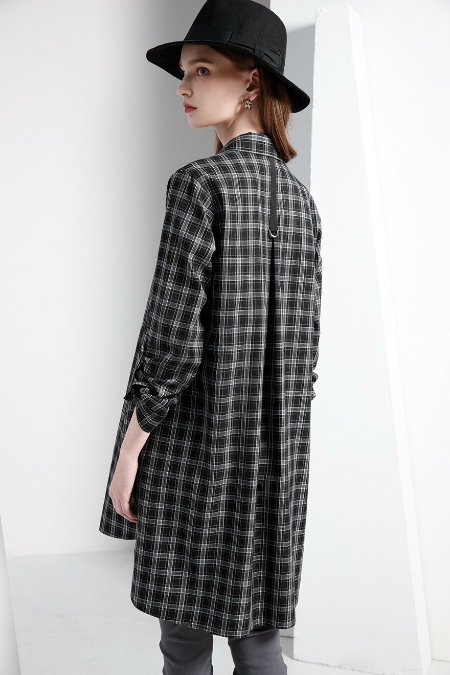 韓系時尚格紋前短後長造型修身長版上衣T6271