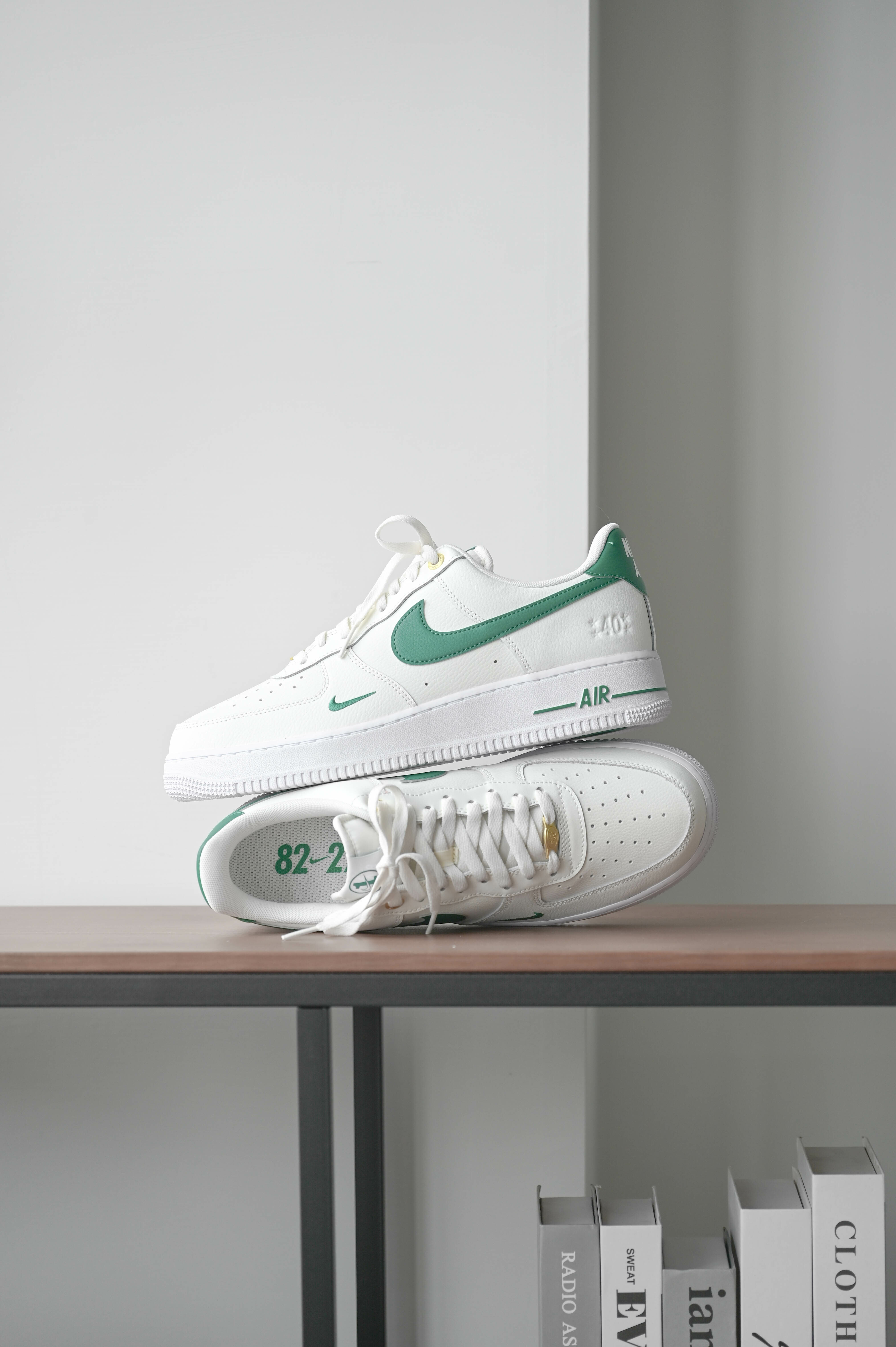KTQ STORE ‧  Nike Air Force 1 '07 米白緑 40週年 女DQ7582-101 男DQ7658-101