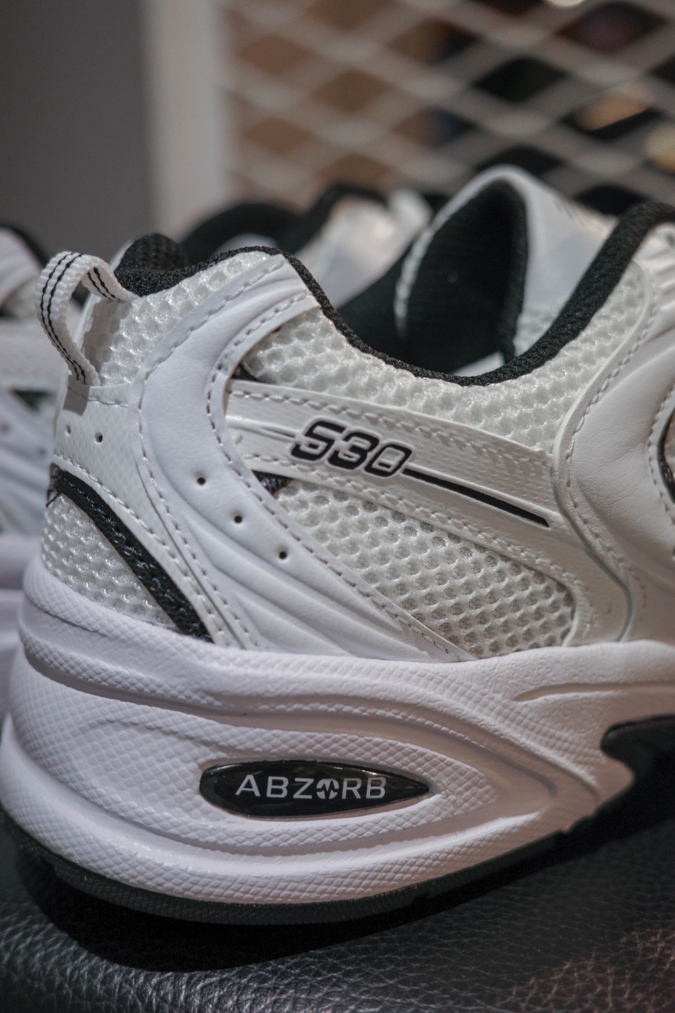 New Balance MR530EWB 白黑