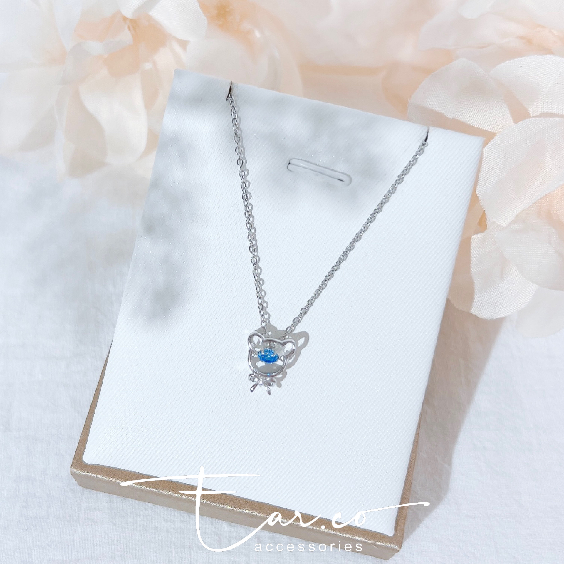 [BLUE] 蝴蝶結小熊Dancing Stone純銀頸鏈