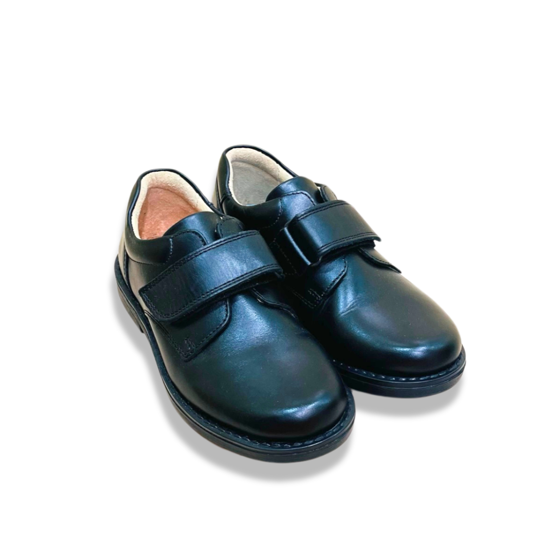 Petasil Mario 黑色學生皮鞋