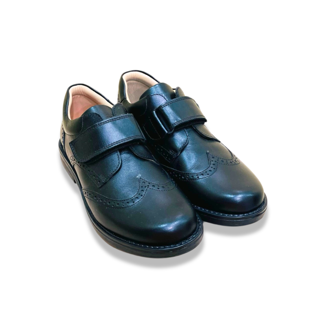 Petasil Marcelino 黑色學生皮鞋