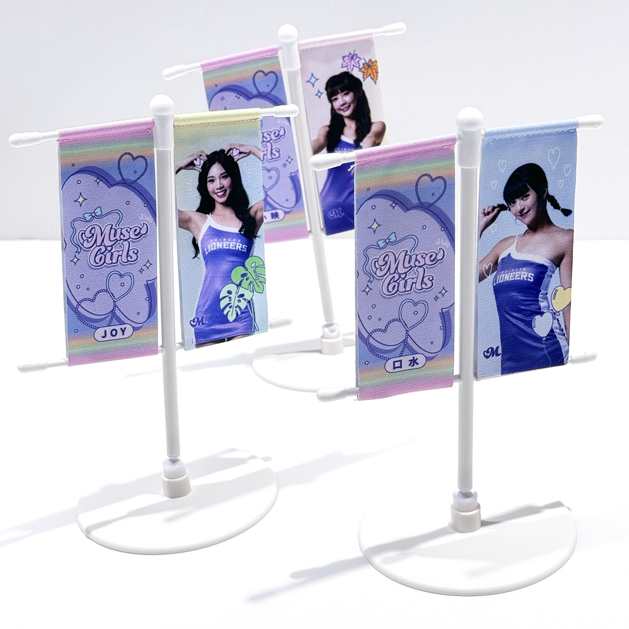 23-24 慕獅女孩桌上關東旗