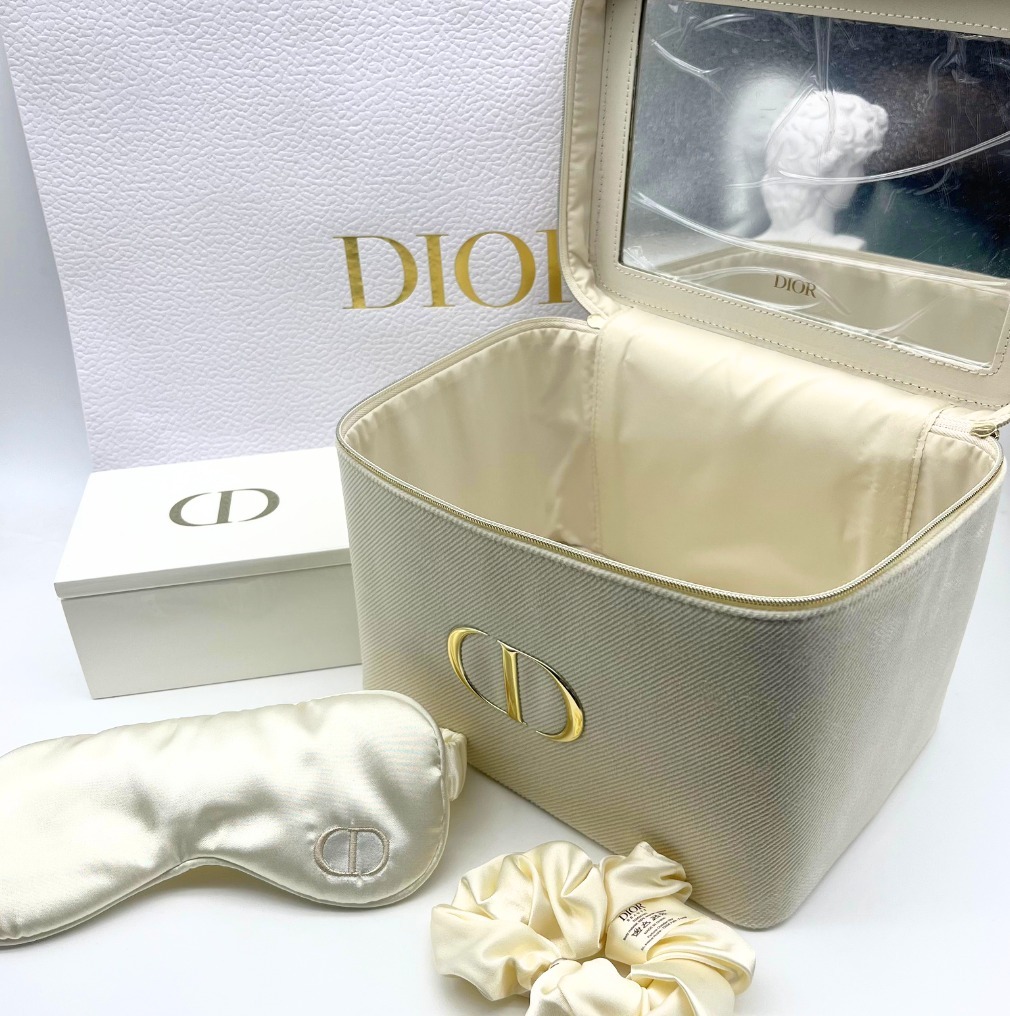 DIOR 旅行白色眼罩套裝