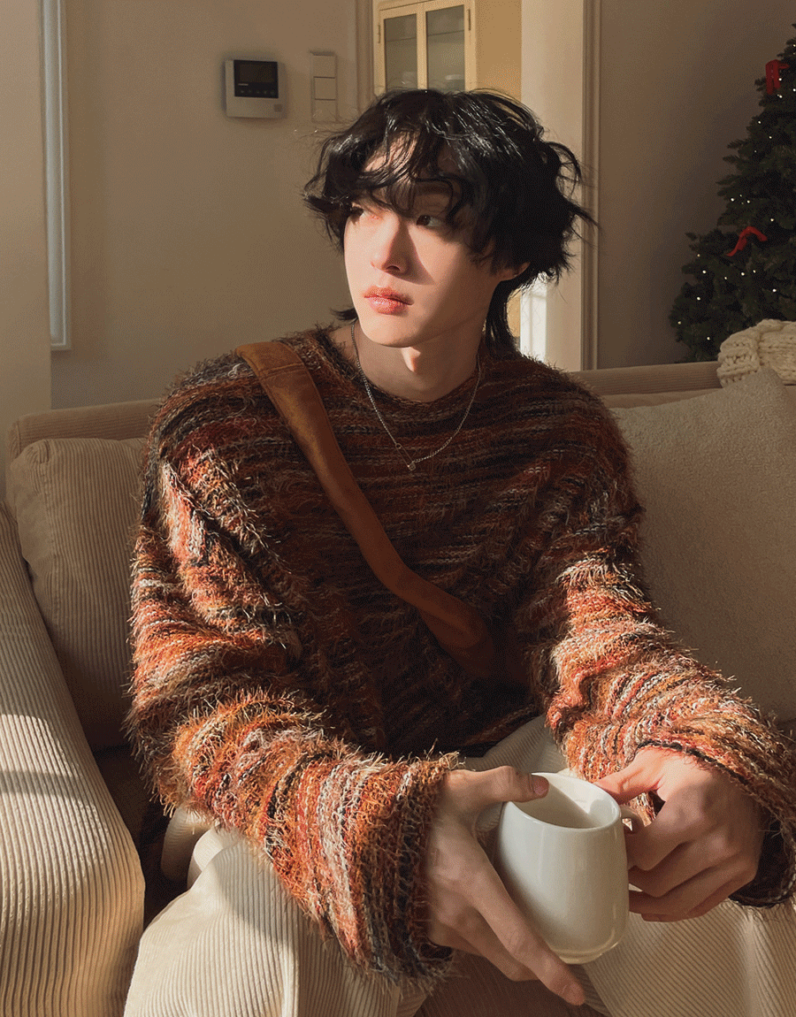 漿果流蘇髮寬鬆長袖T恤