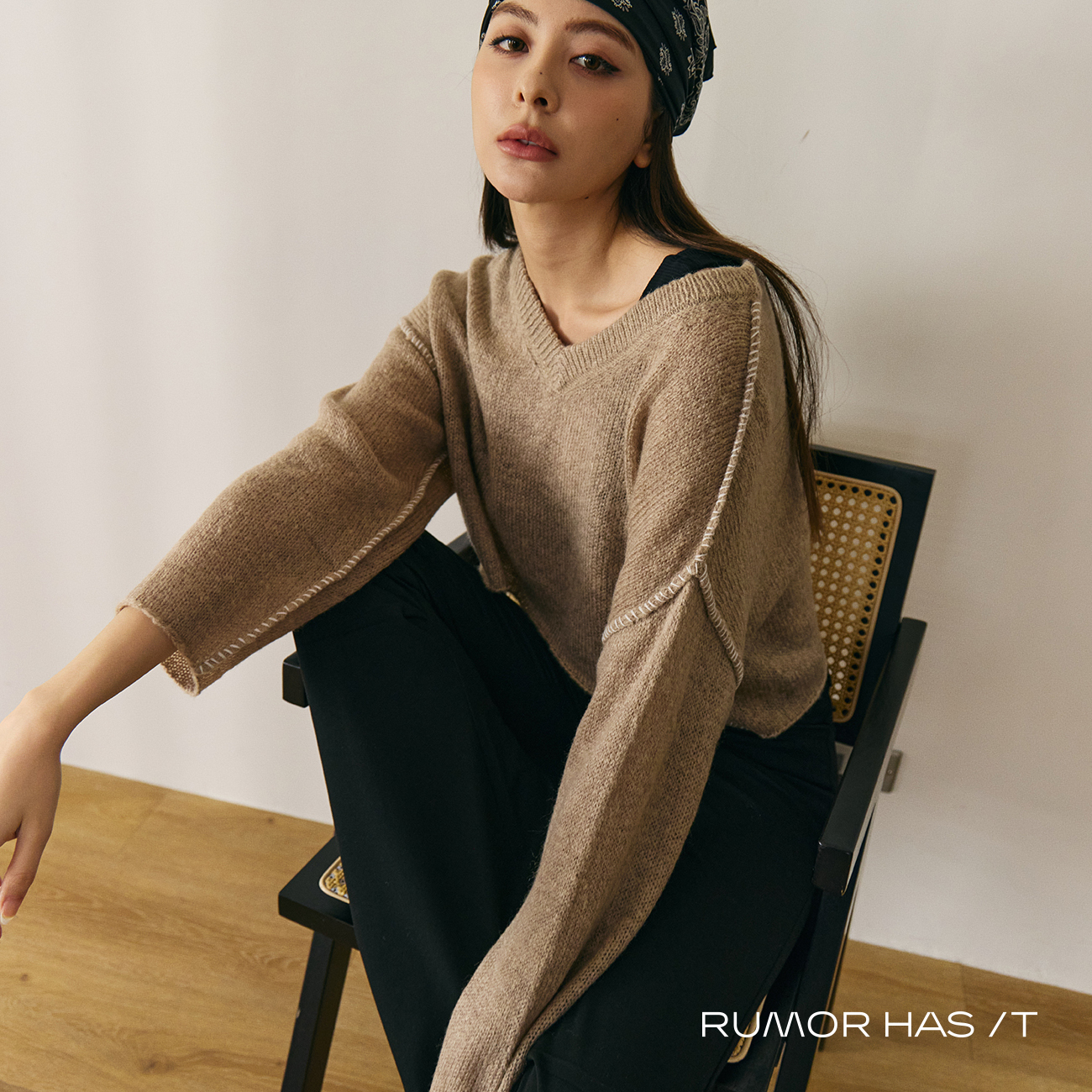 V-Neck Outseam Crop Sweater