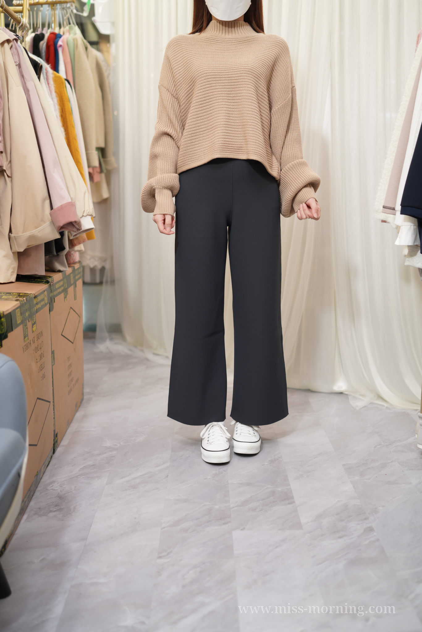 大方簡約蝙蝠袖上衣(13651)&舒服彈彈褲(33680)