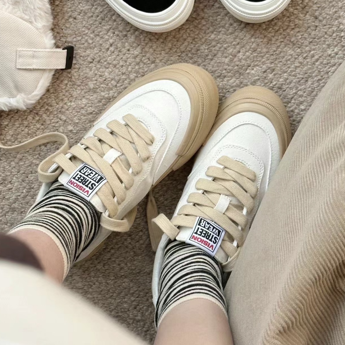 Vision Street Wear 復古 麂皮 滑板鞋 板鞋 米白