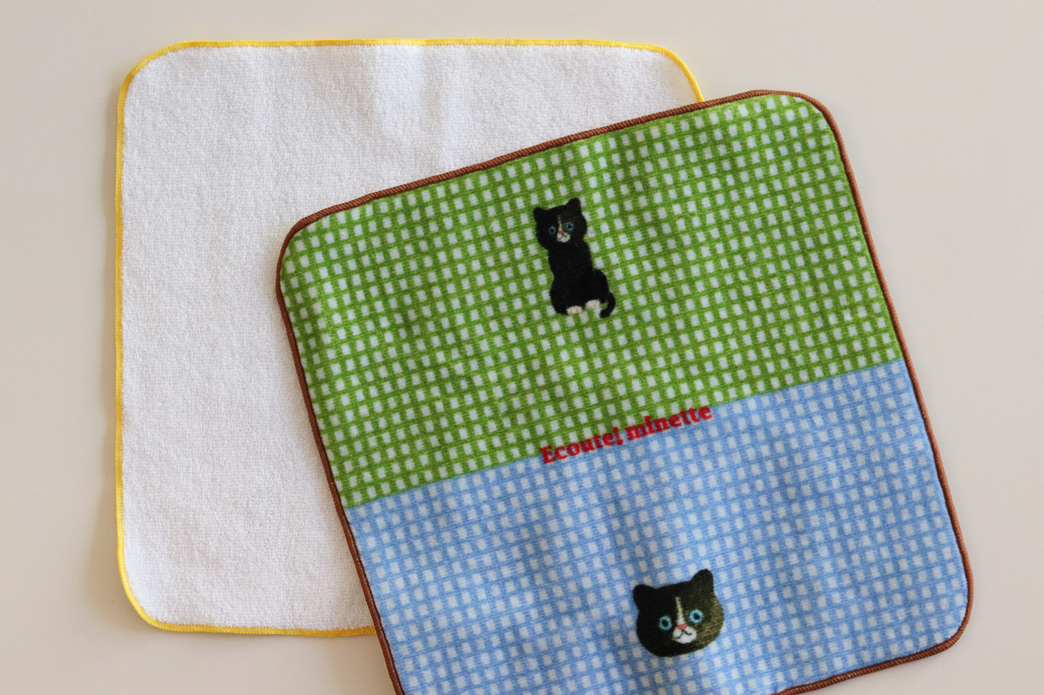 日本 Ecoute minette 貓咪 格紋 方巾