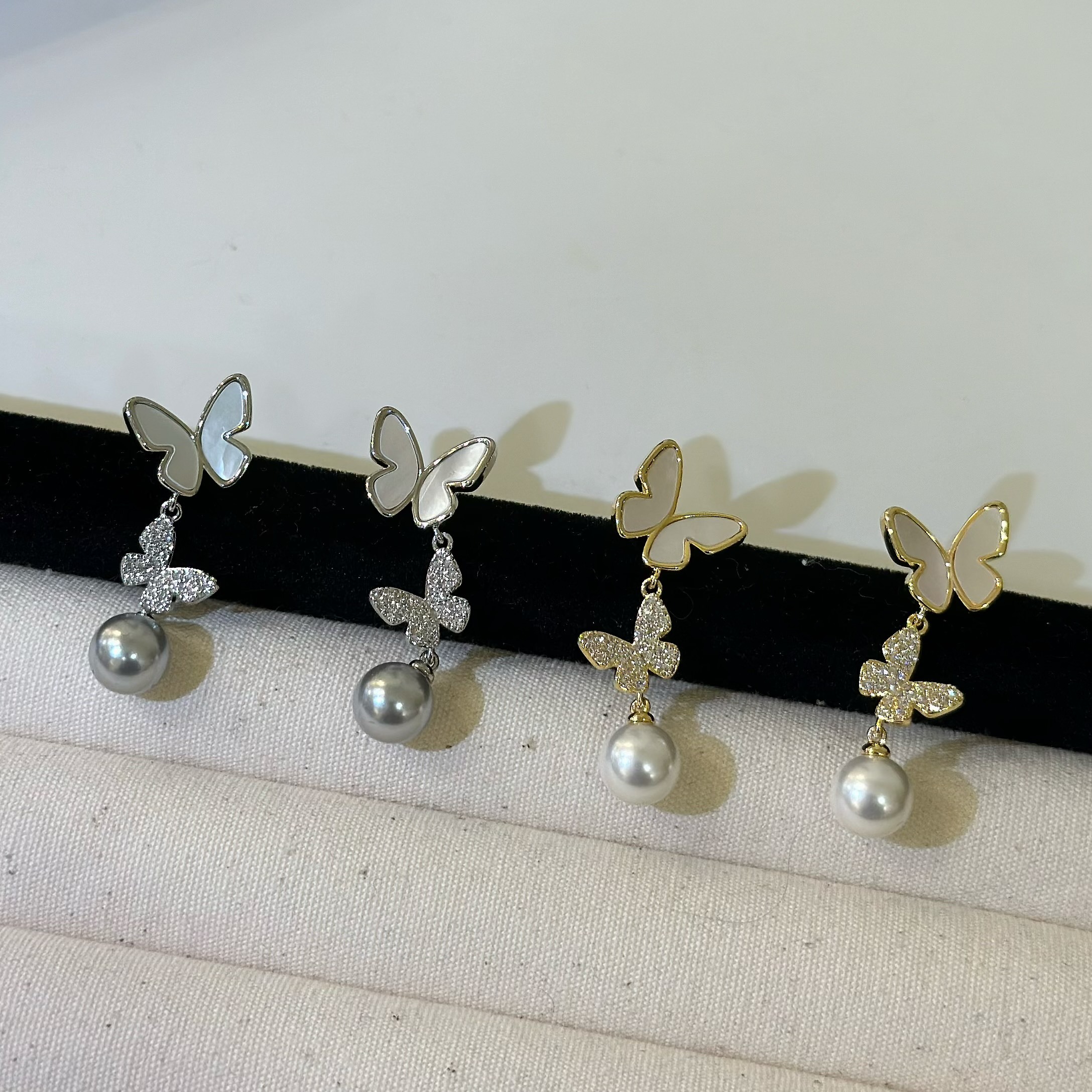 A49白貝滿鑽蝴蝶珍珠垂吊
