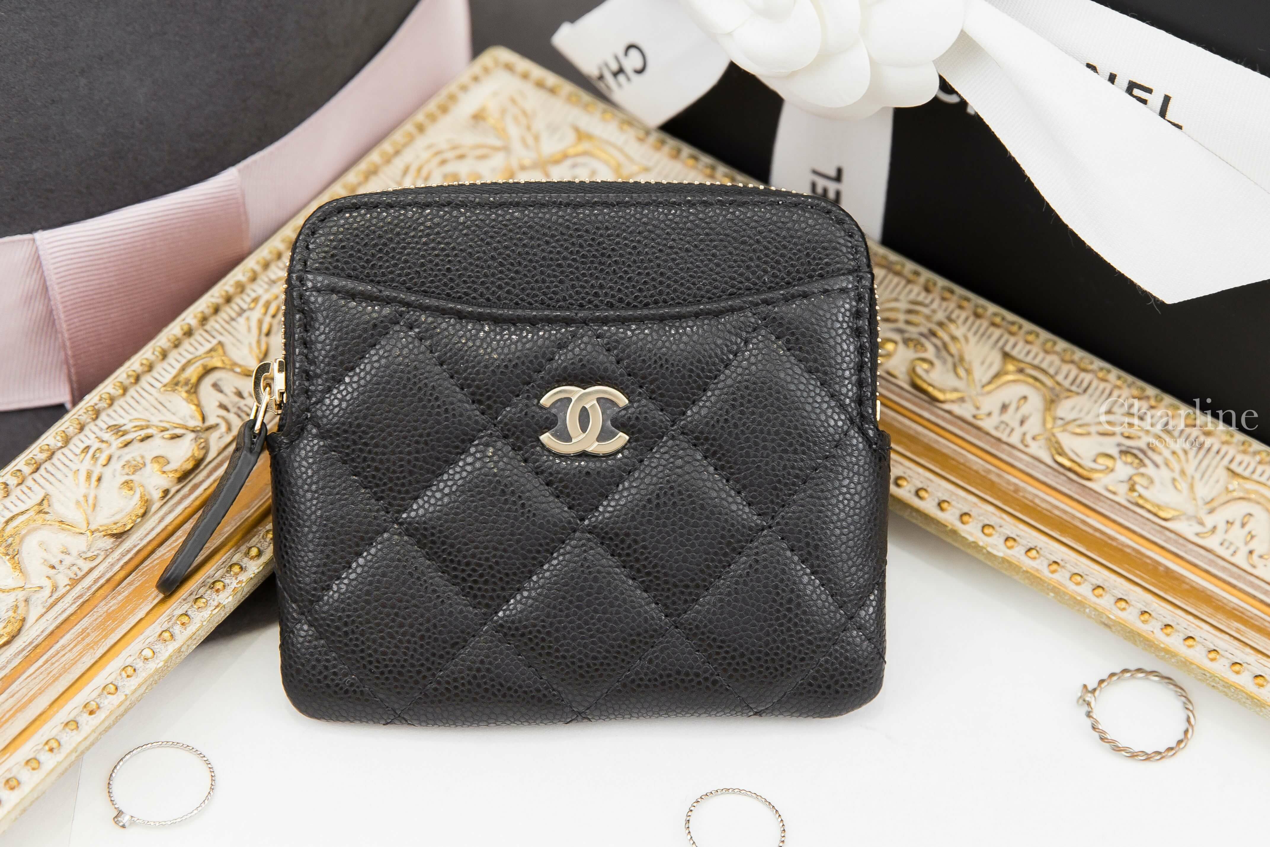 Chanel Zipped Coin Purse 黑色金CC酒紅內裡荔枝菱格紋卡片零錢夾-Charline Boutique 精品代購