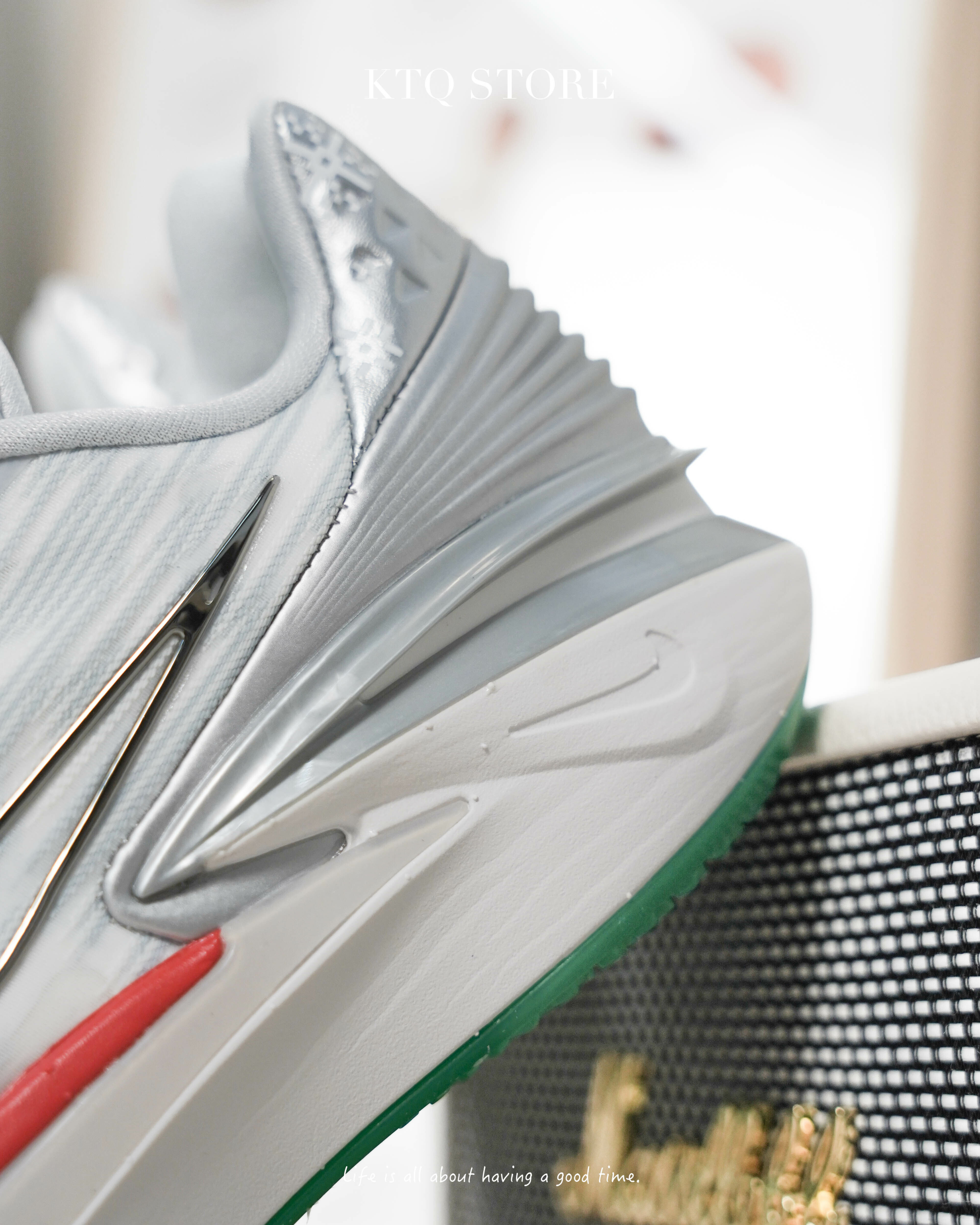 KTQ STORE ‧  Nike Air Zoom GT Cut 2 EP 聖誕節 DJ6013-008