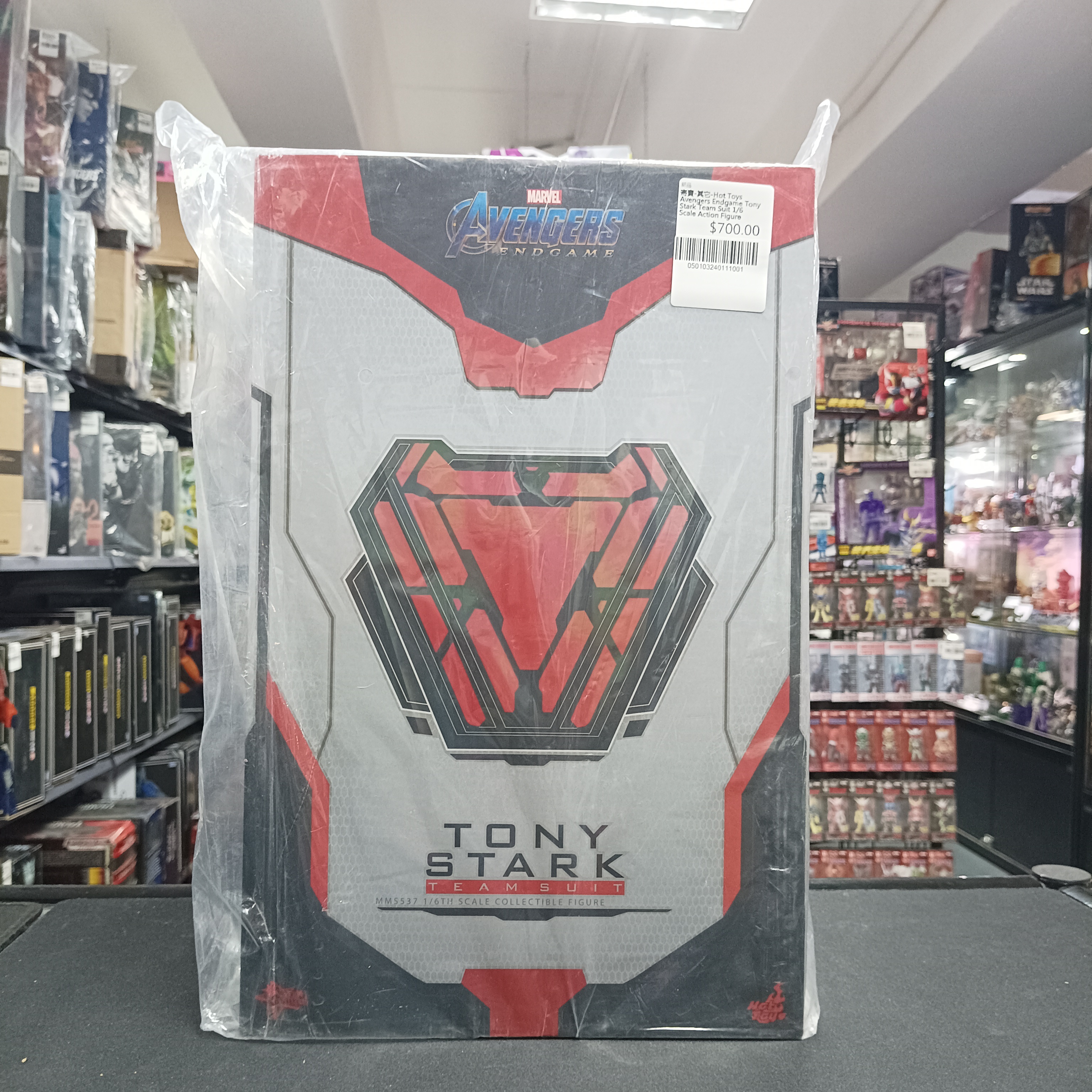 寄賣-其它-Hot Toys Avengers Endgame Tony Stark Team Suit 1/6 Scale Action Figure