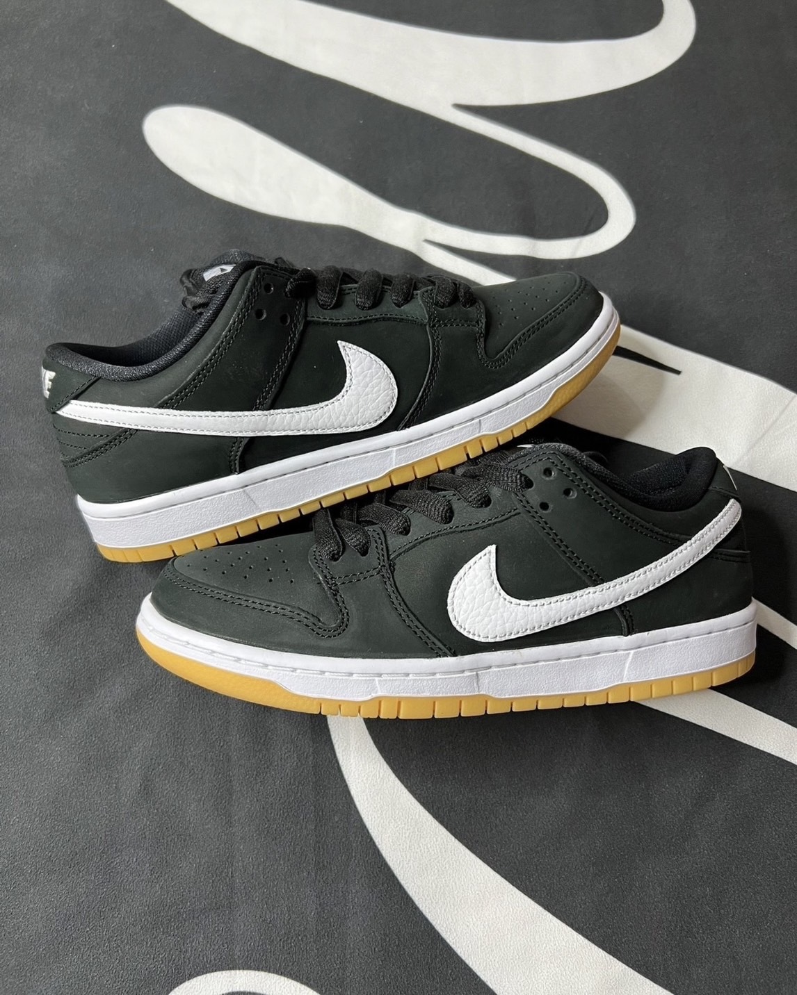 KTQ STORE ‧  Nike SB Dunk Low Pro "Black Gum" 黑生膠 CD2563-006