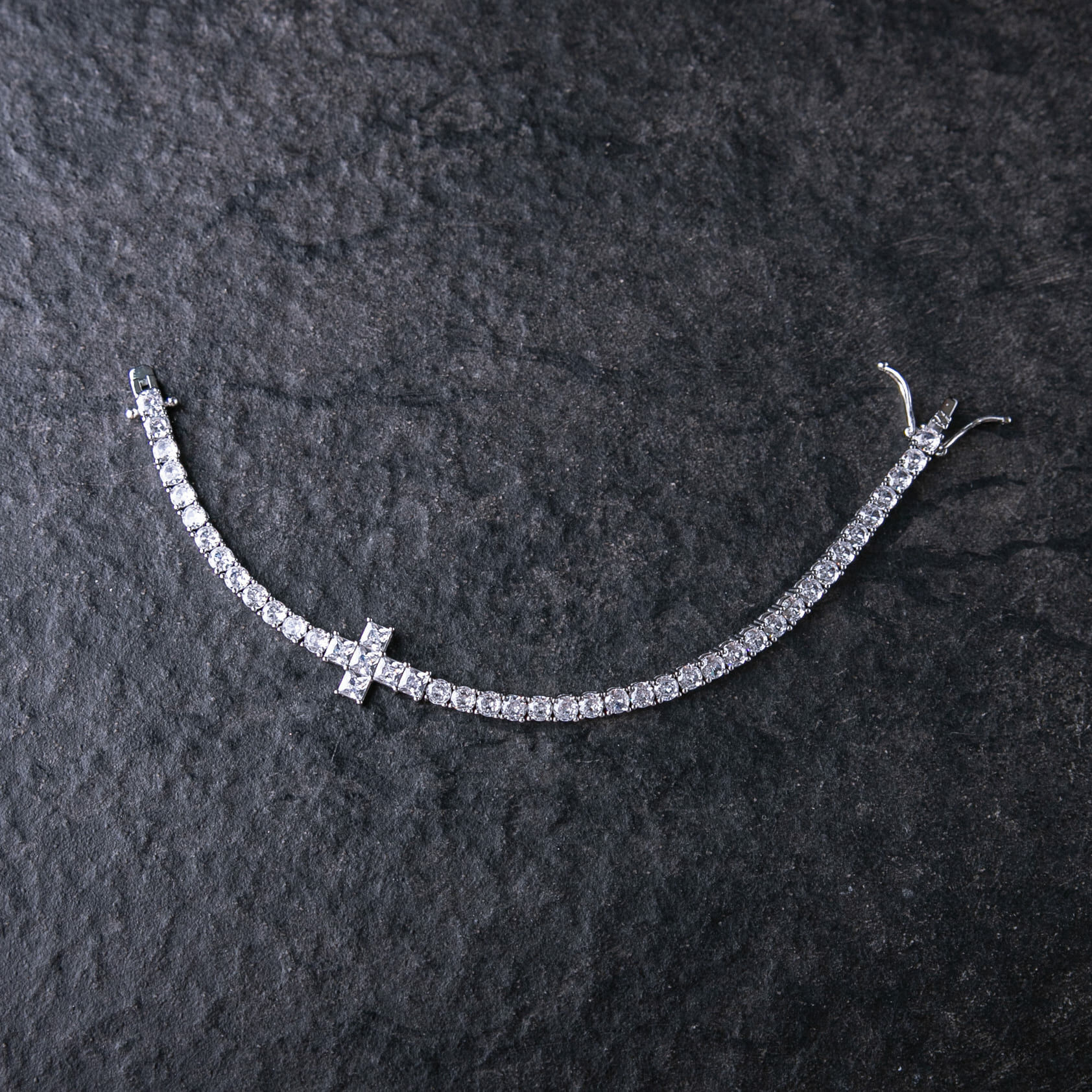 4mm單排鑽十字造型網球手鍊